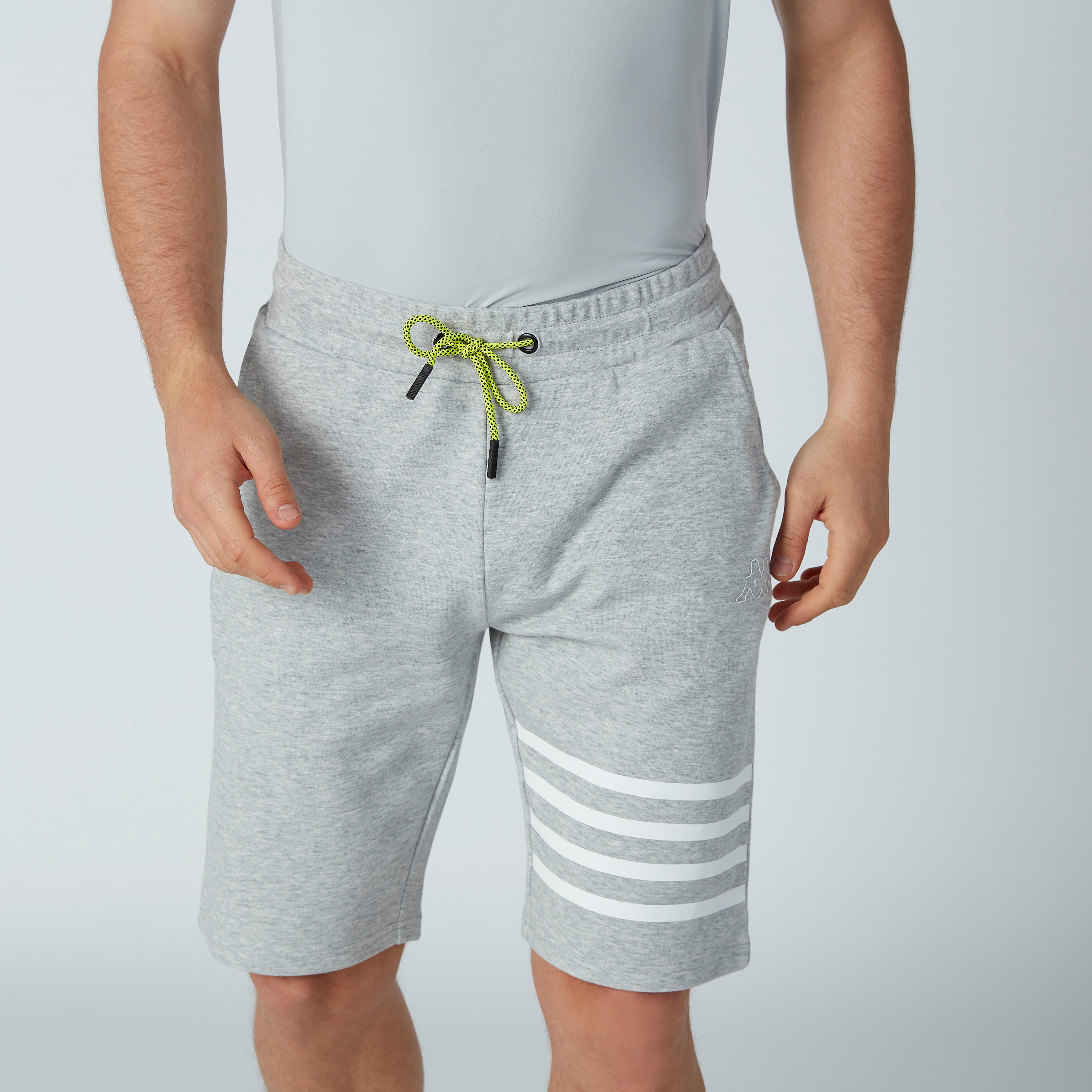 شورت مقلّم برباط من كابا-men-clothing-bottoms-shorts-image-2