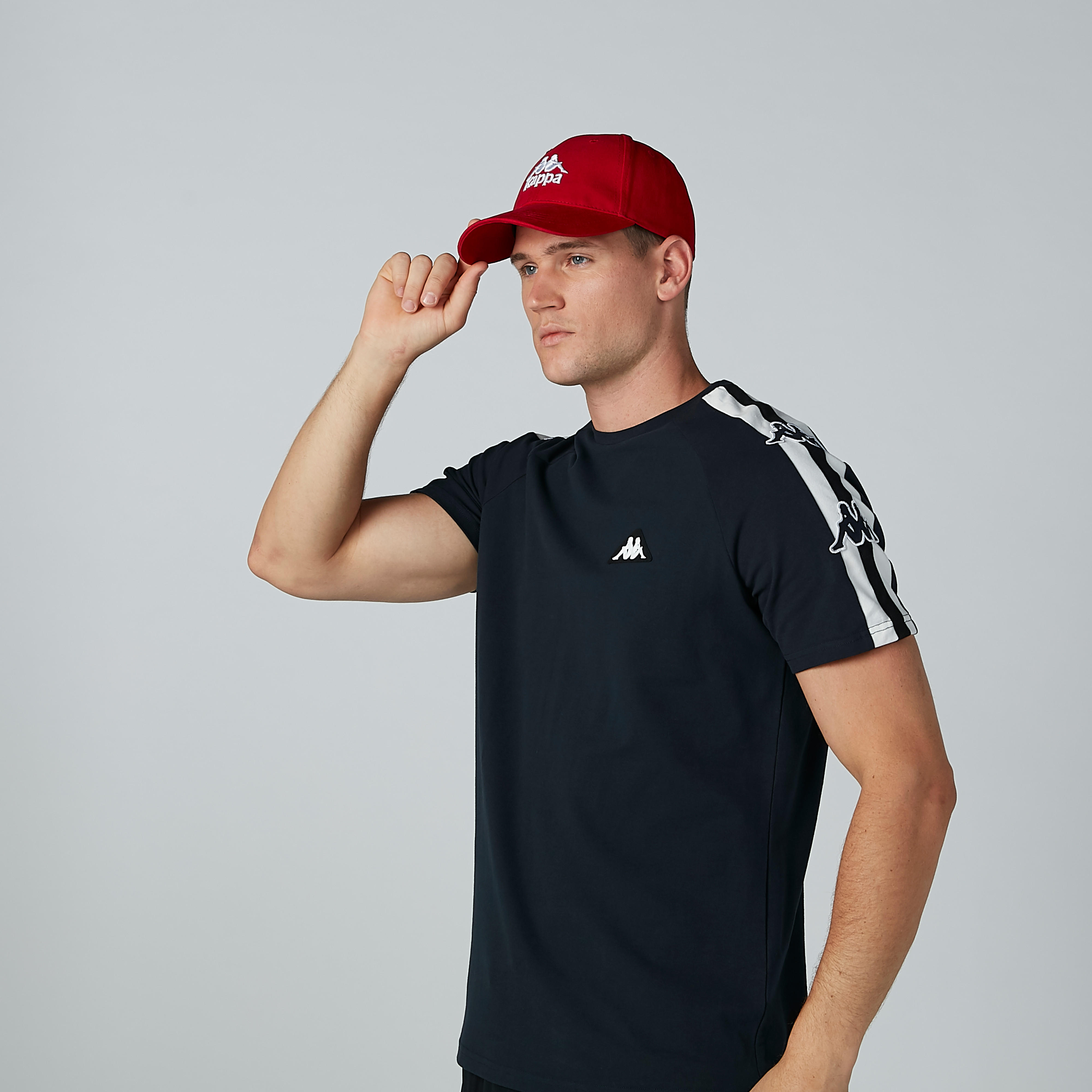 قبعة كاب بتفاصيل الشعار من كابا-men-caps-image-2