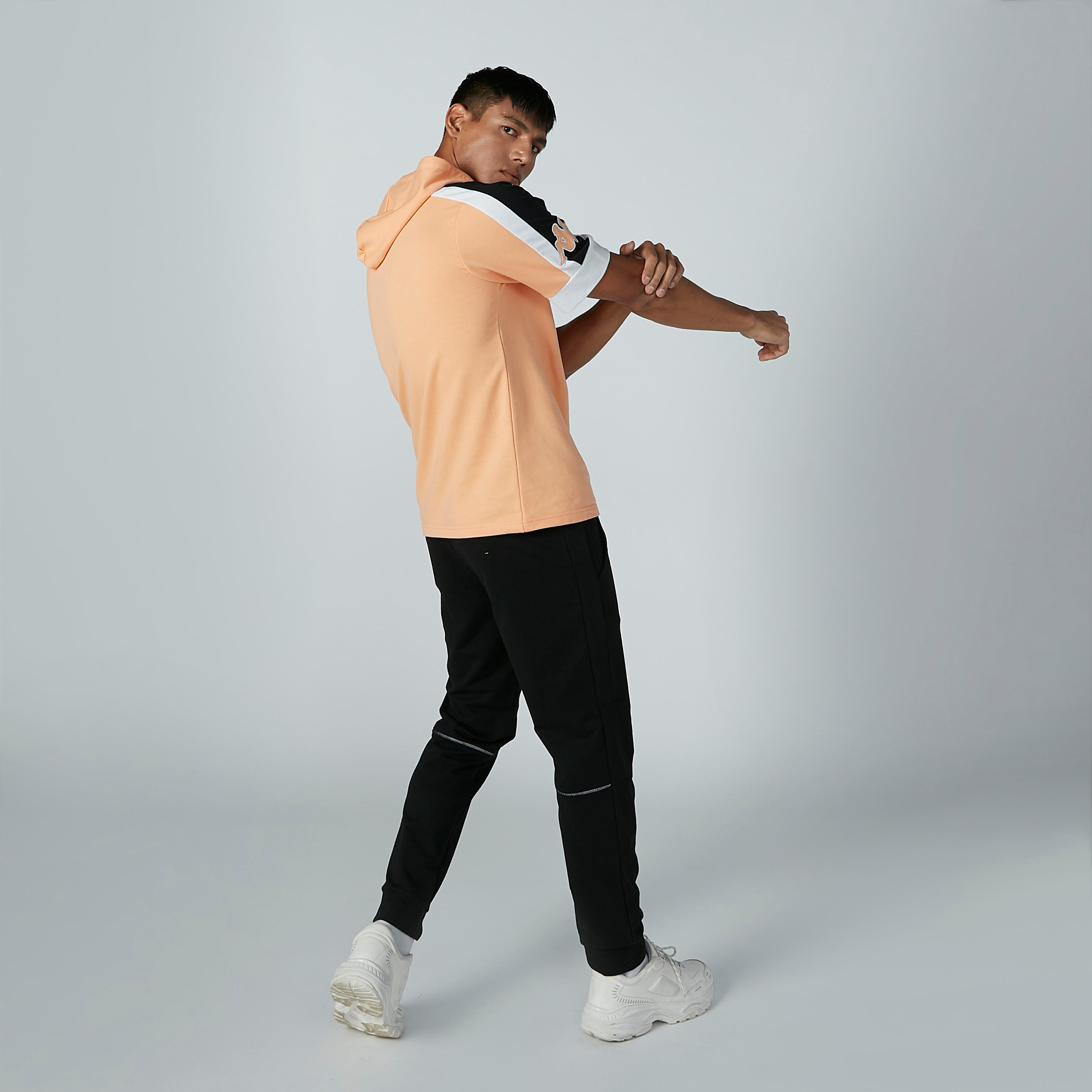 Kappa Hoodie with Short Sleeves and Zip Detail-men-winterwear-hoodiesandsweatshirts-image-4