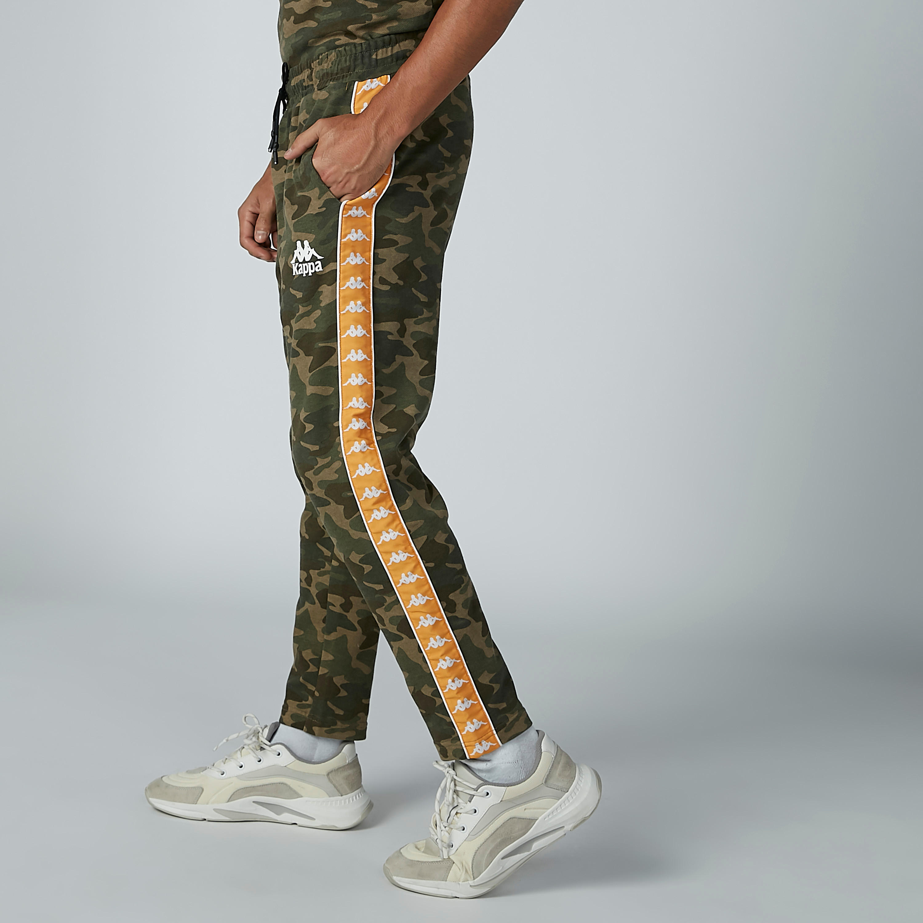 بنطال برباط وشريطة وطبعات من كابا-men-clothing-bottoms-trousersandchinos-trousers-image-4