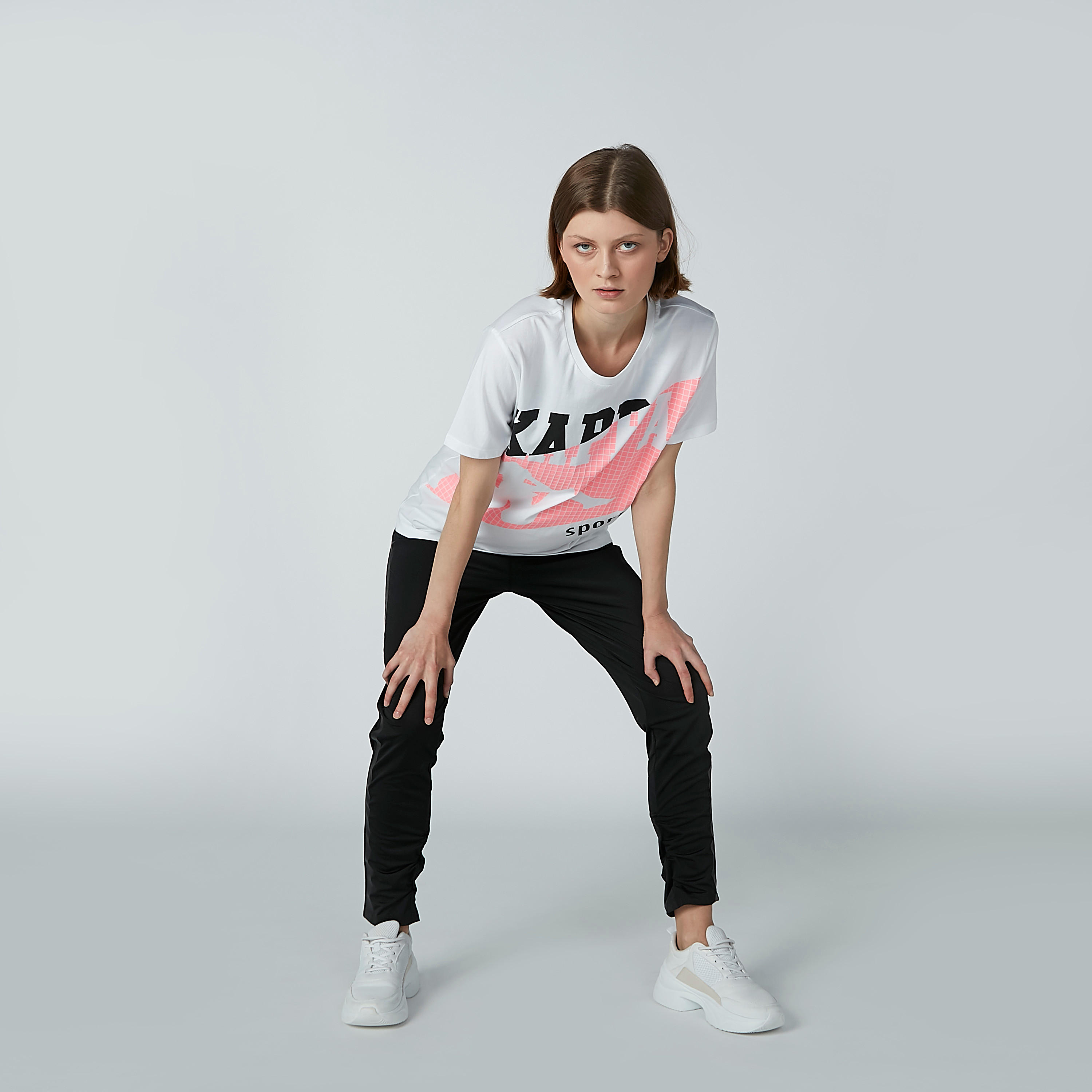 تيشيرت بياقة مستديرة وأكمام قصيرة وطبعات من كابا-women-clothing-sportswearandactivewear-tshirtsandvests-image-1