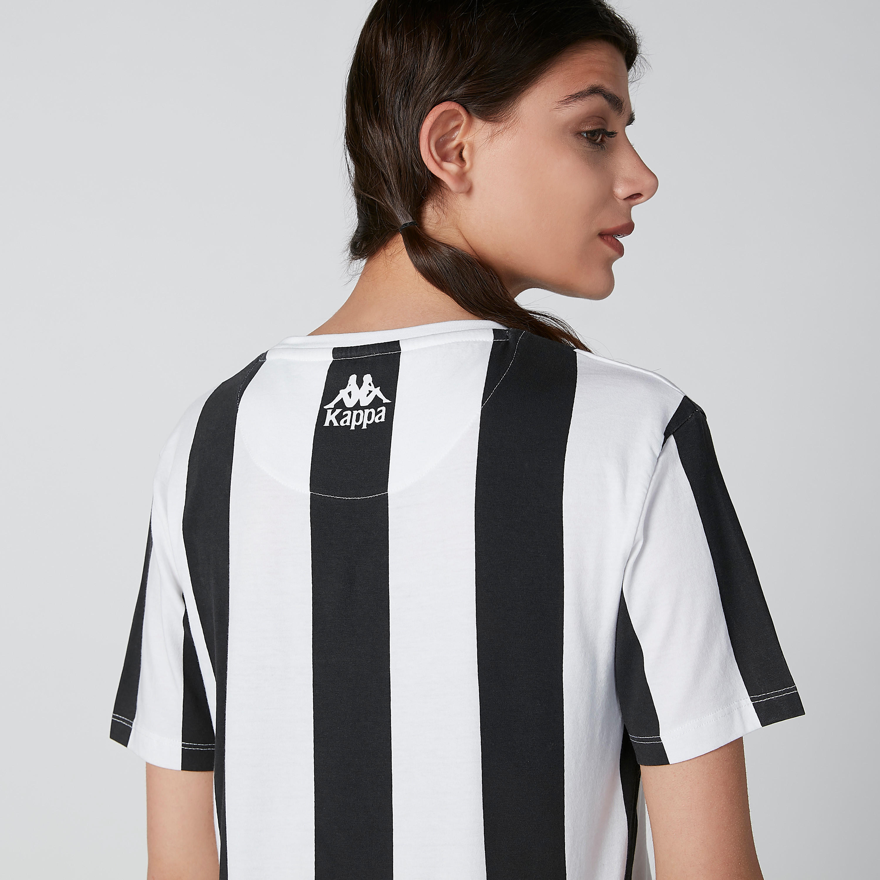 تيشيرت بأكمام قصيرة وطبعات من كابا-women-clothing-sportswearandactivewear-tshirtsandvests-image-5