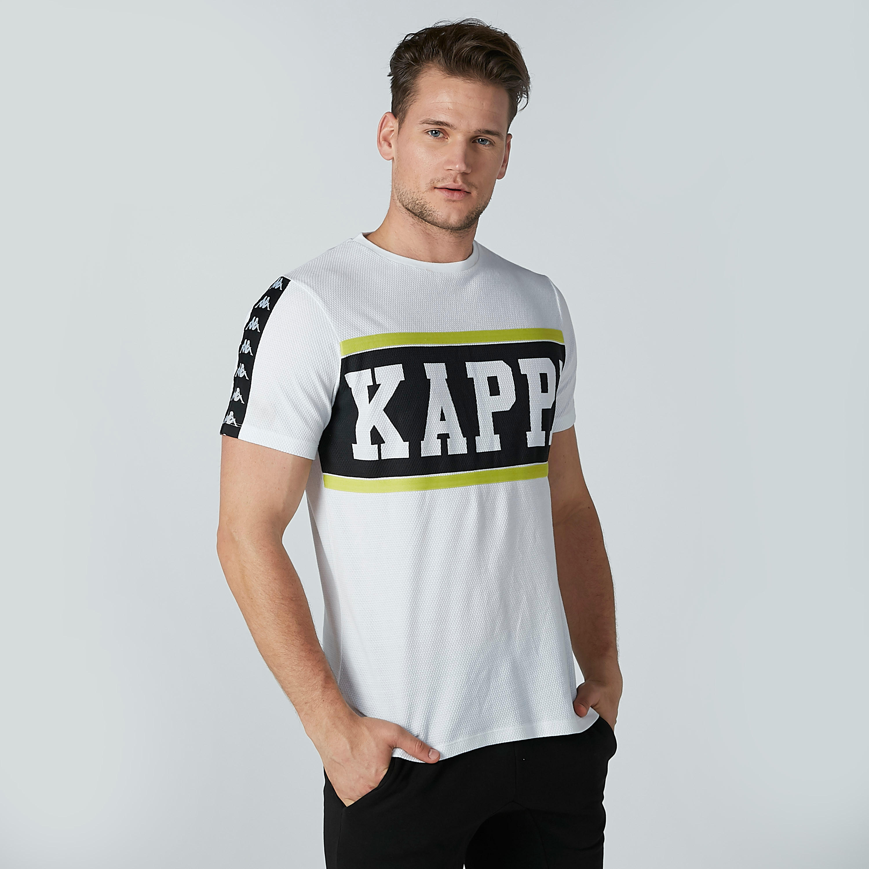 تيشيرت بأكمام قصيرة وشريطة وطبعات من كابا-men-clothing-tshirtsandpolos-tshirts-image-1