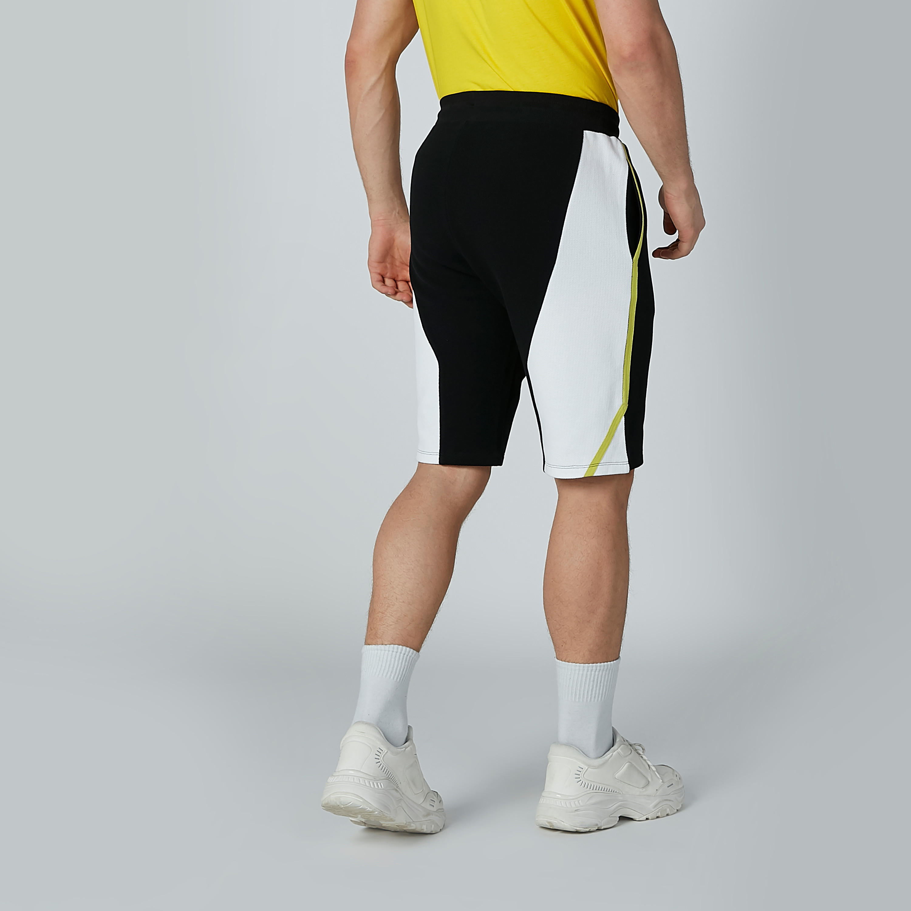 شورت برباط وجيوب وشريطة من كابا-men-clothing-sportswearandactivewear-bottoms-image-4