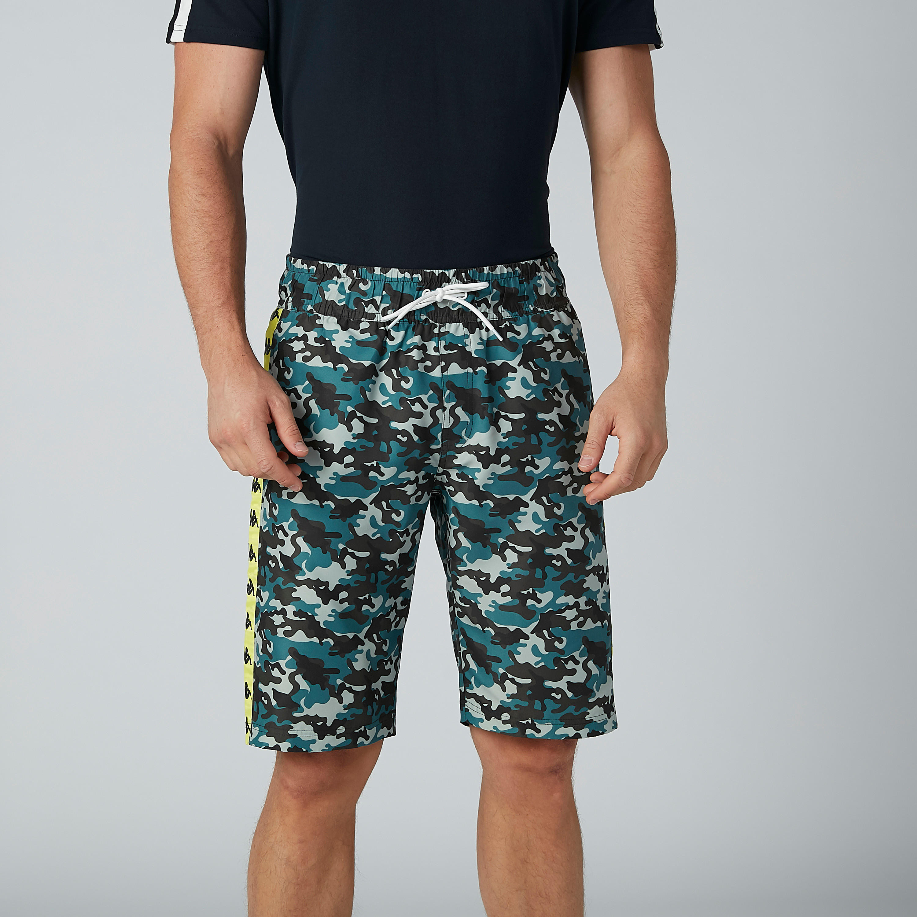 شورت بجيوب وطبعات من كابا-men-clothing-bottoms-shorts-image-1