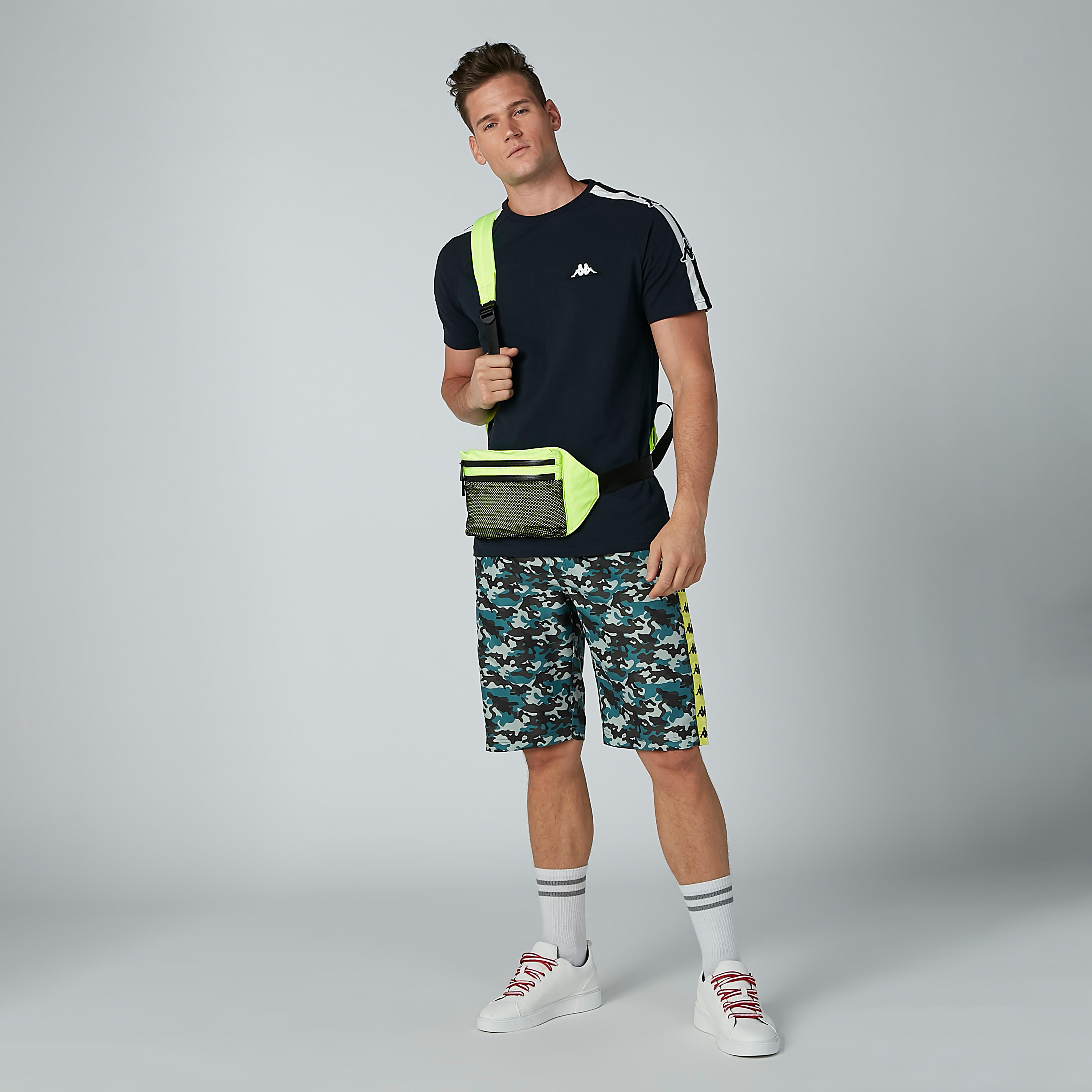 شورت بجيوب وطبعات من كابا-men-clothing-bottoms-shorts-image-2