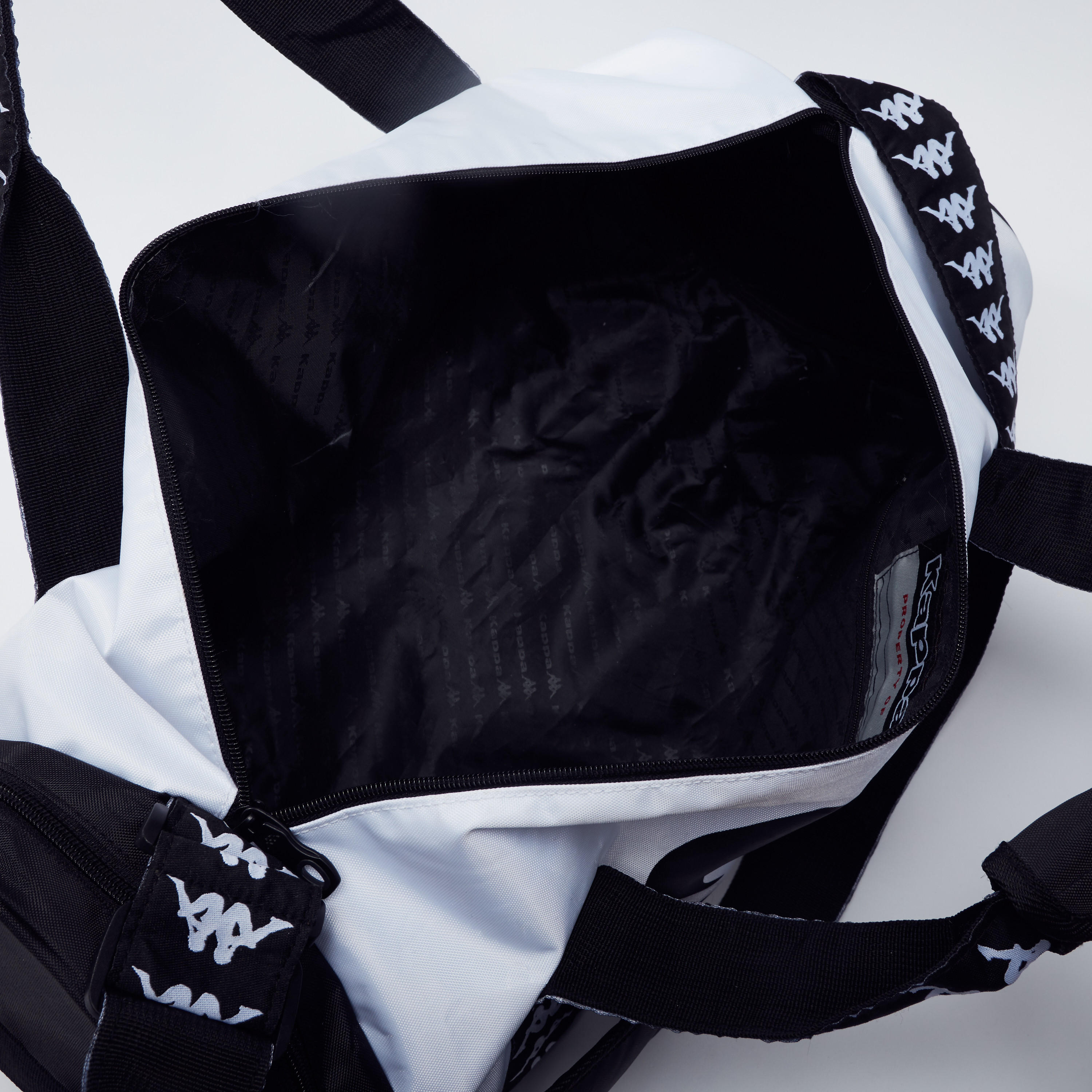 حقيبة دافل بسحاب إغلاق ومقابض مزدوجة من كابا-men-bags-image-5