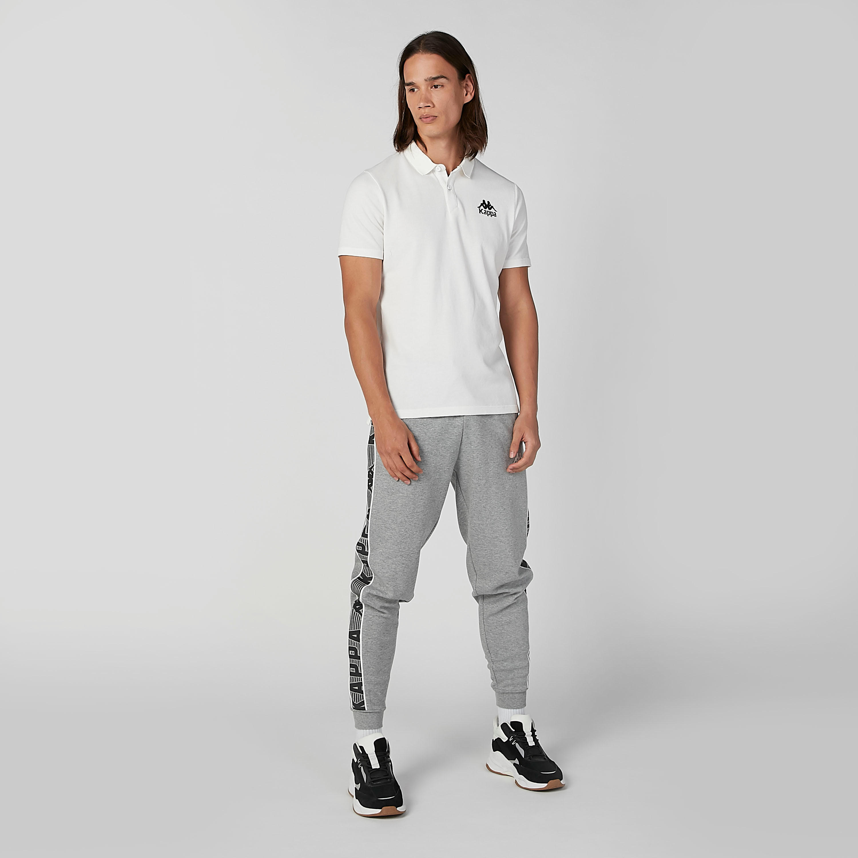 بنطال رياضي برباط وجيوب وطبعات من كابا-men-clothing-bottoms-joggers-image-3