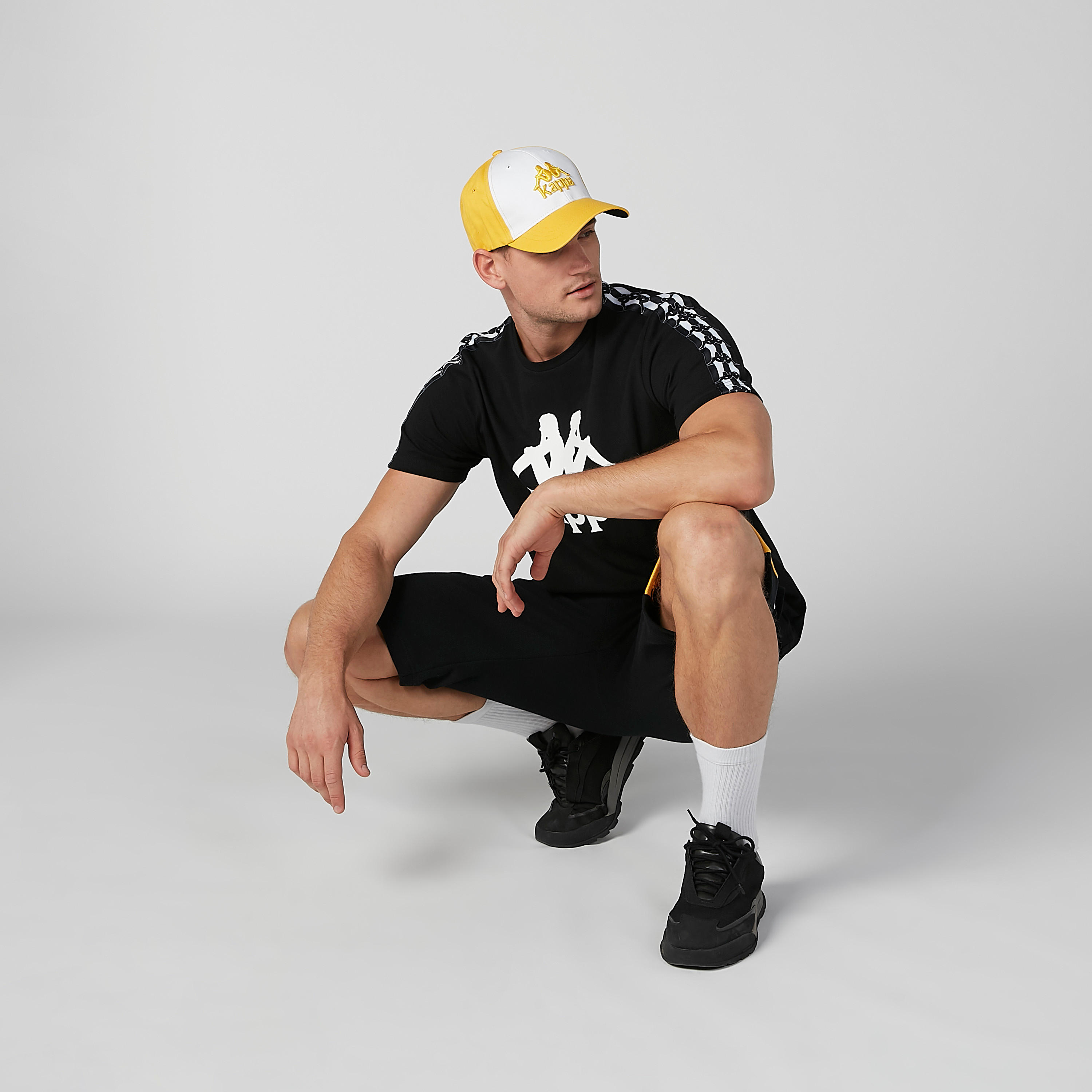 شورت بنمط كتل الألوان برباط وجيوب من كابا-men-clothing-bottoms-shorts-image-2