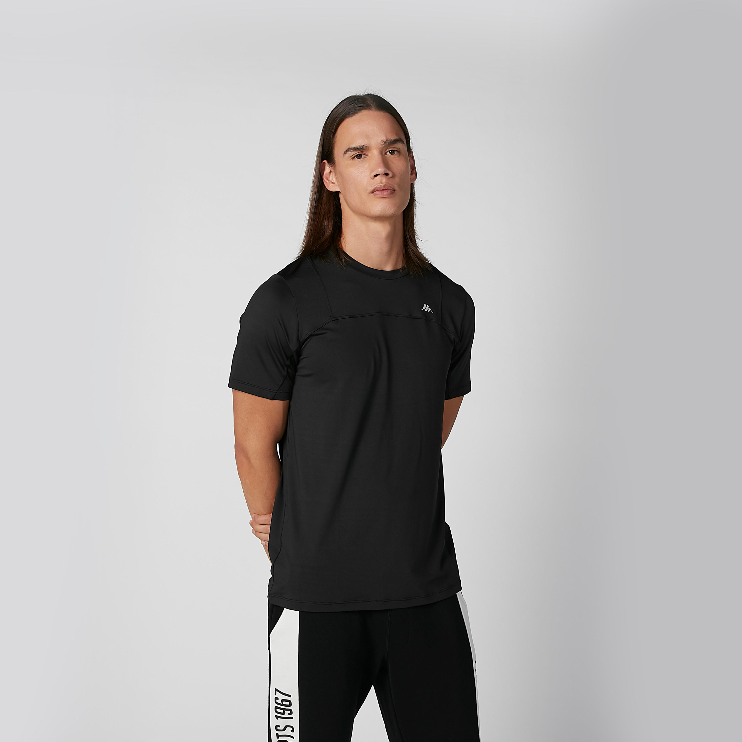 تيشيرت بياقة مستديرة وأكمام قصيرة وطبعات من كابا-men-clothing-tshirtsandpolos-tshirts-image-1