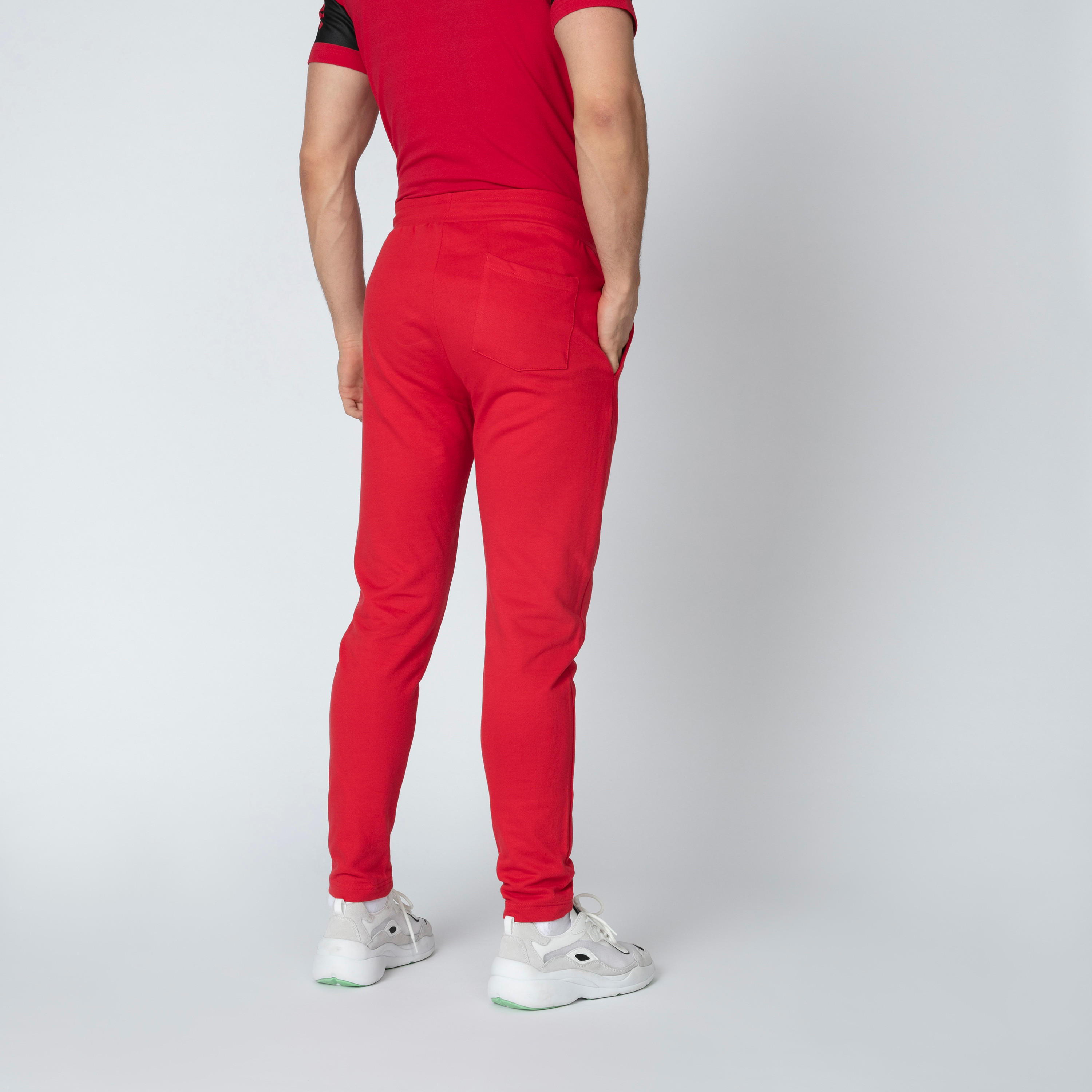 بنطلون رياضي مستدام بخصر متوسط الارتفاع ورباط وجيوب من كابا -men-clothing-bottoms-joggers-image-2