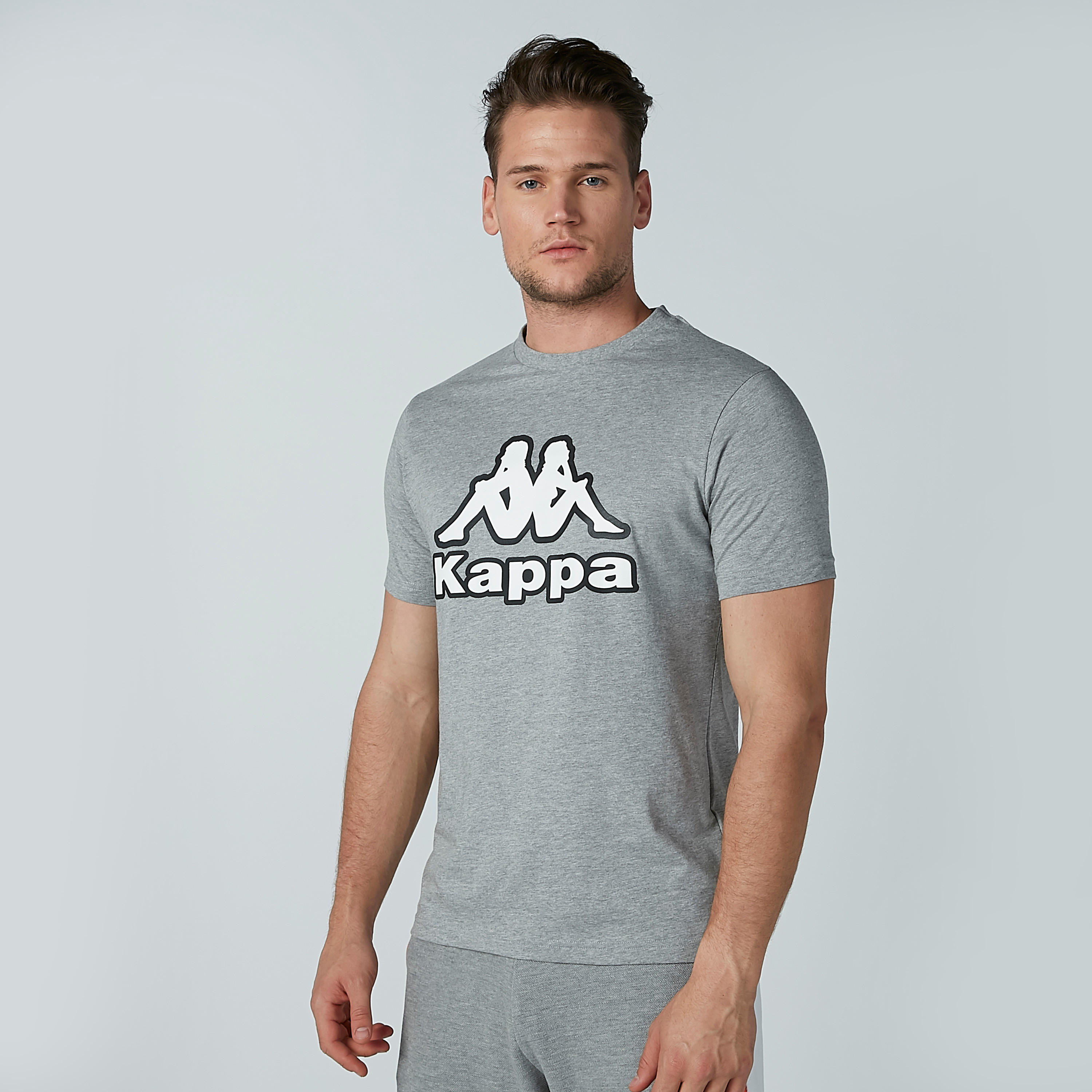 تيشيرت بياقة مستديرة وأكمام قصيرة وطبعات من كابا-men-clothing-sportswearandactivewear-tshirtsandpolos-image-1