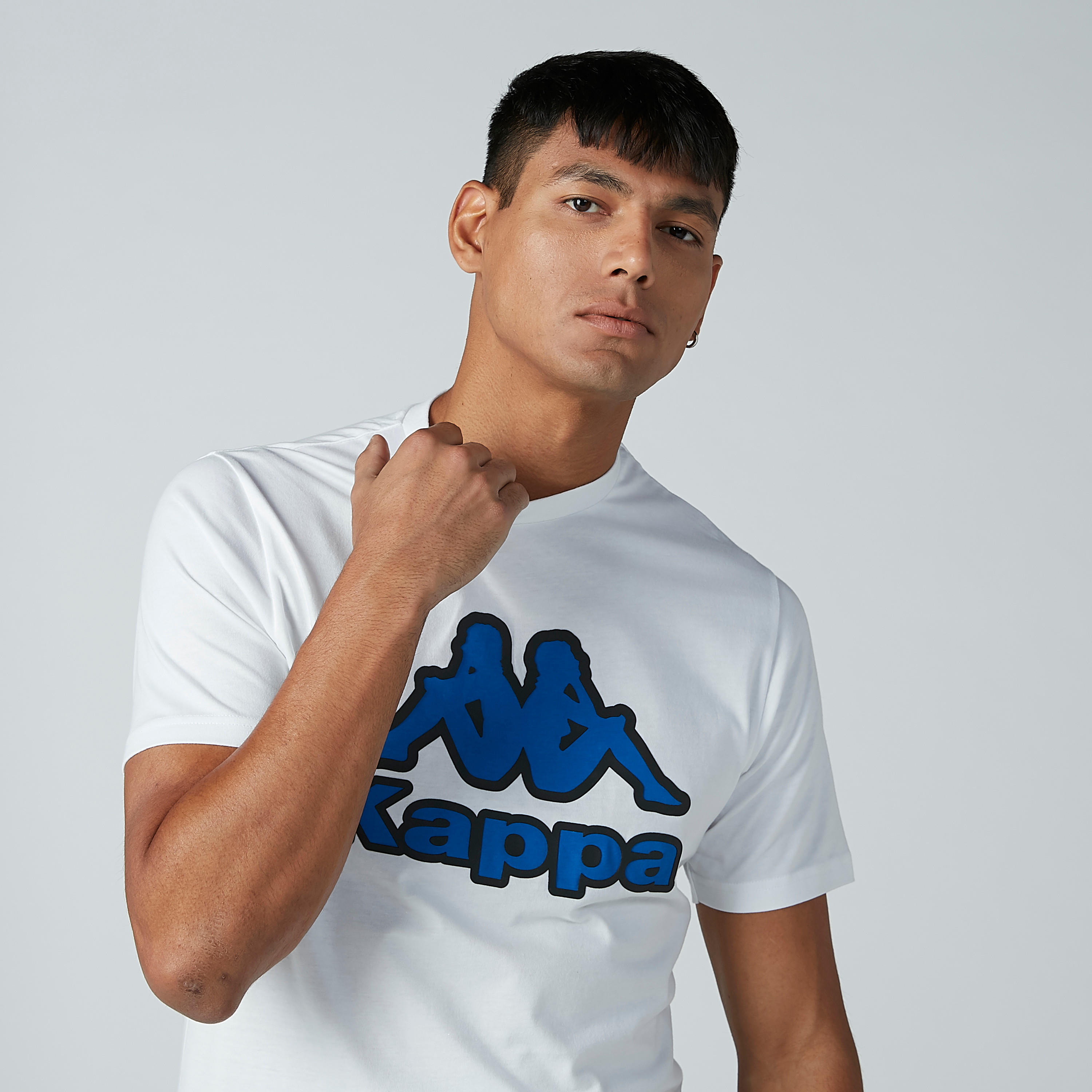 تيشيرت بياقة مستديرة وأكمام قصيرة وطبعات من كابا-men-clothing-tshirtsandpolos-tshirts-image-3