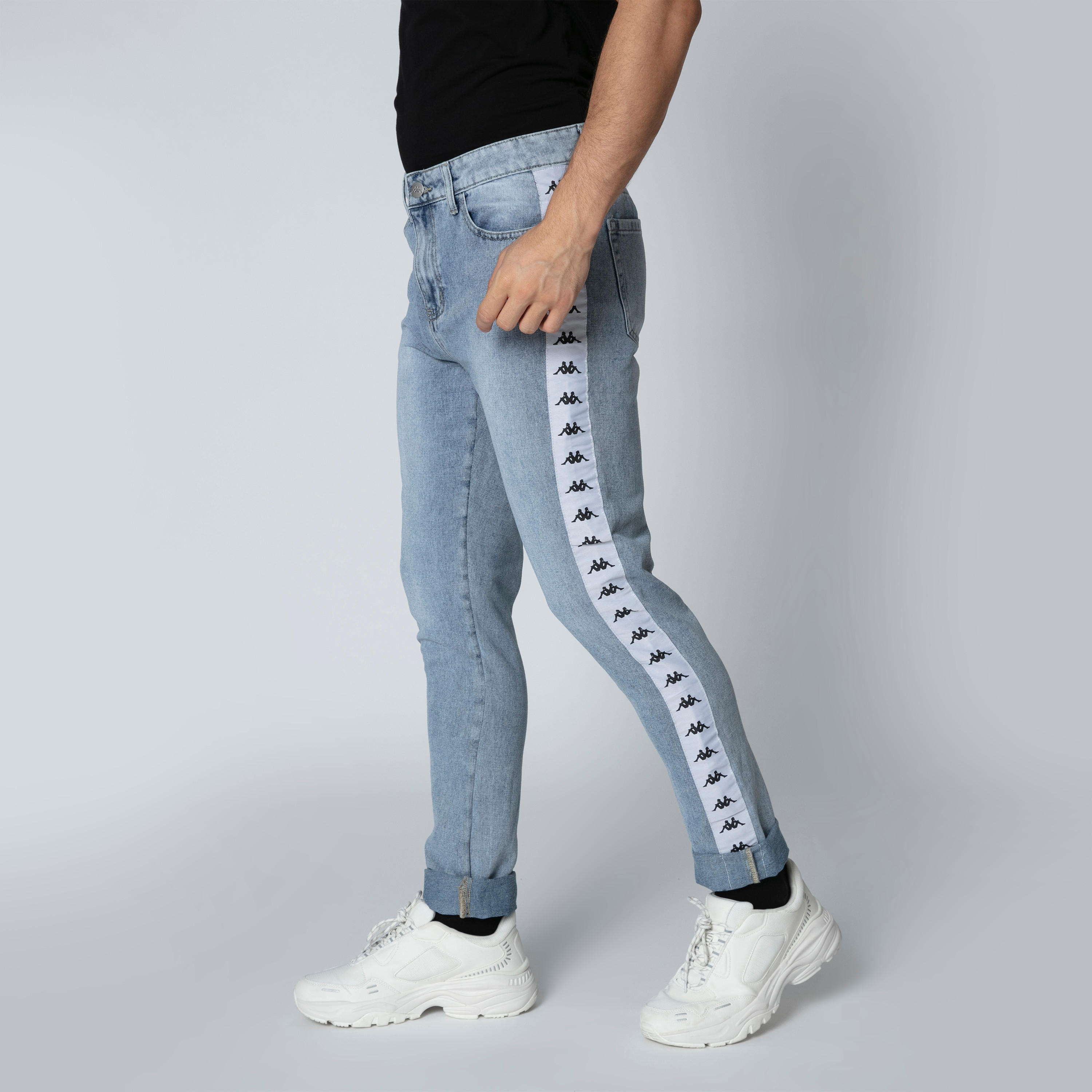 بنطال جينز طويل بجيوب وشريطة من كابا-men-clothing-bottoms-jeans-image-1