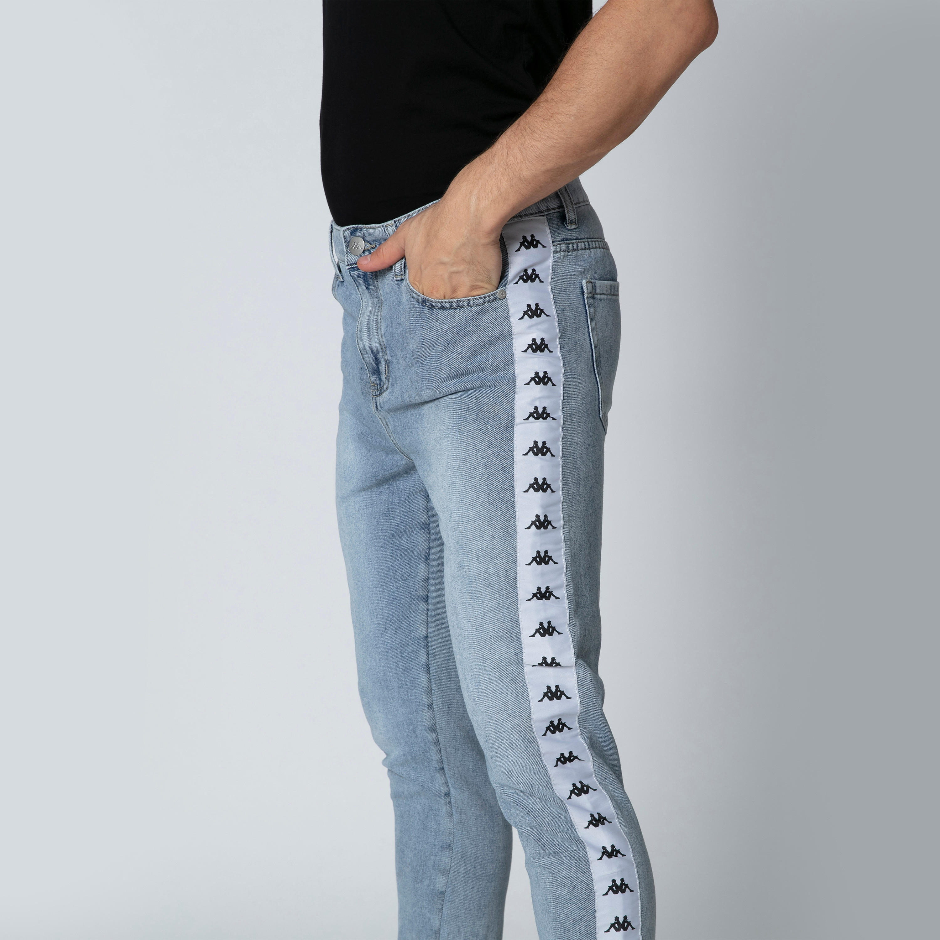 بنطال جينز طويل بجيوب وشريطة من كابا-men-clothing-bottoms-jeans-image-5