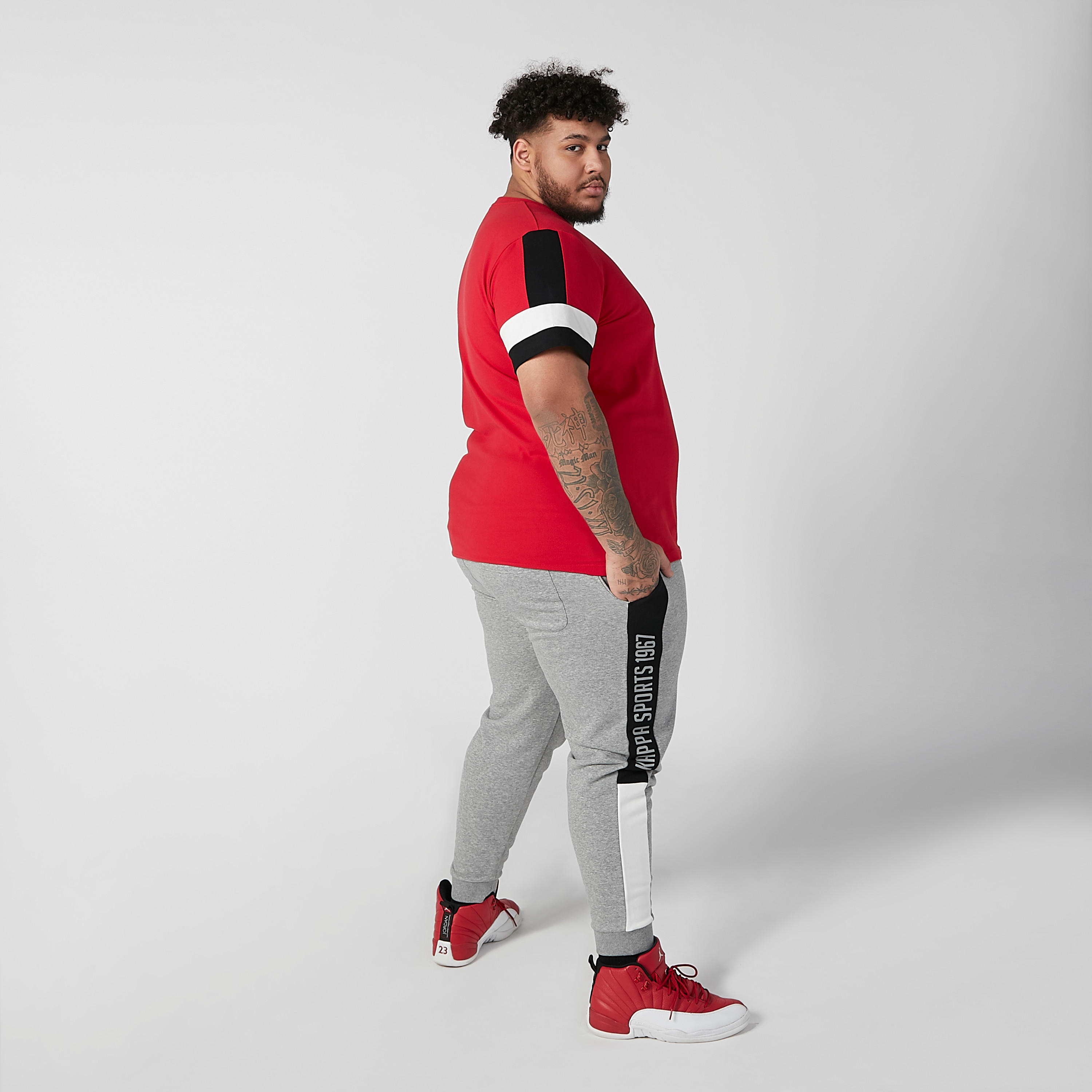 بنطلون رياضي مستدام برباط وطبعات من كابا -men-clothing-bottoms-joggers-image-4