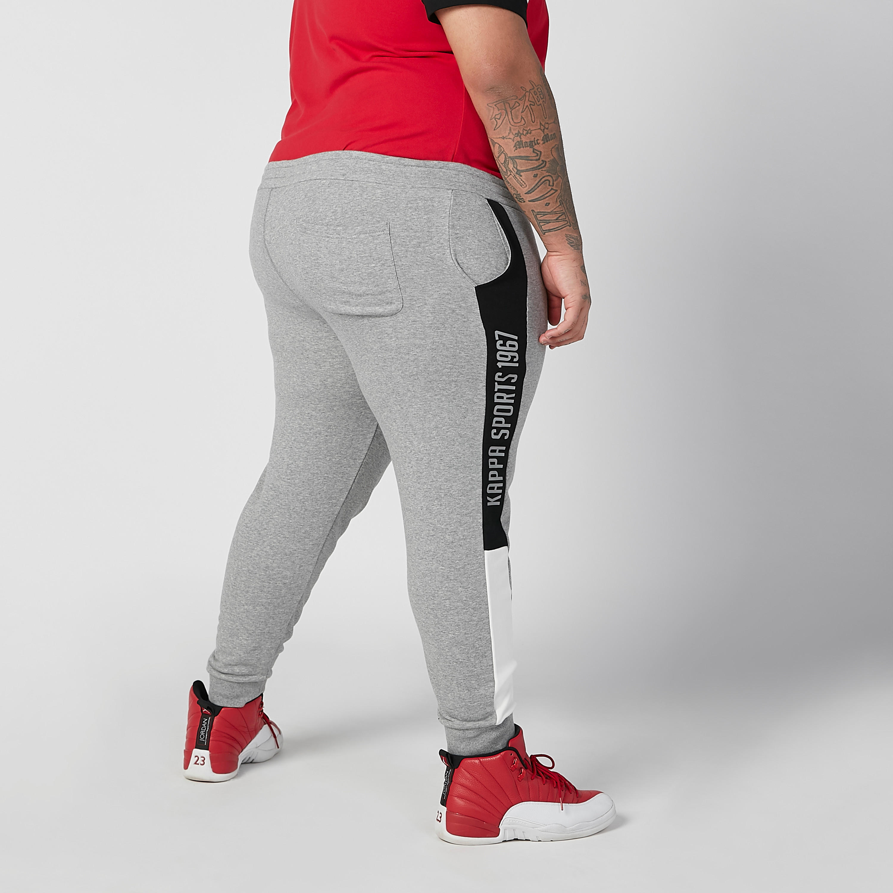 بنطلون رياضي مستدام برباط وطبعات من كابا -men-clothing-bottoms-joggers-image-2