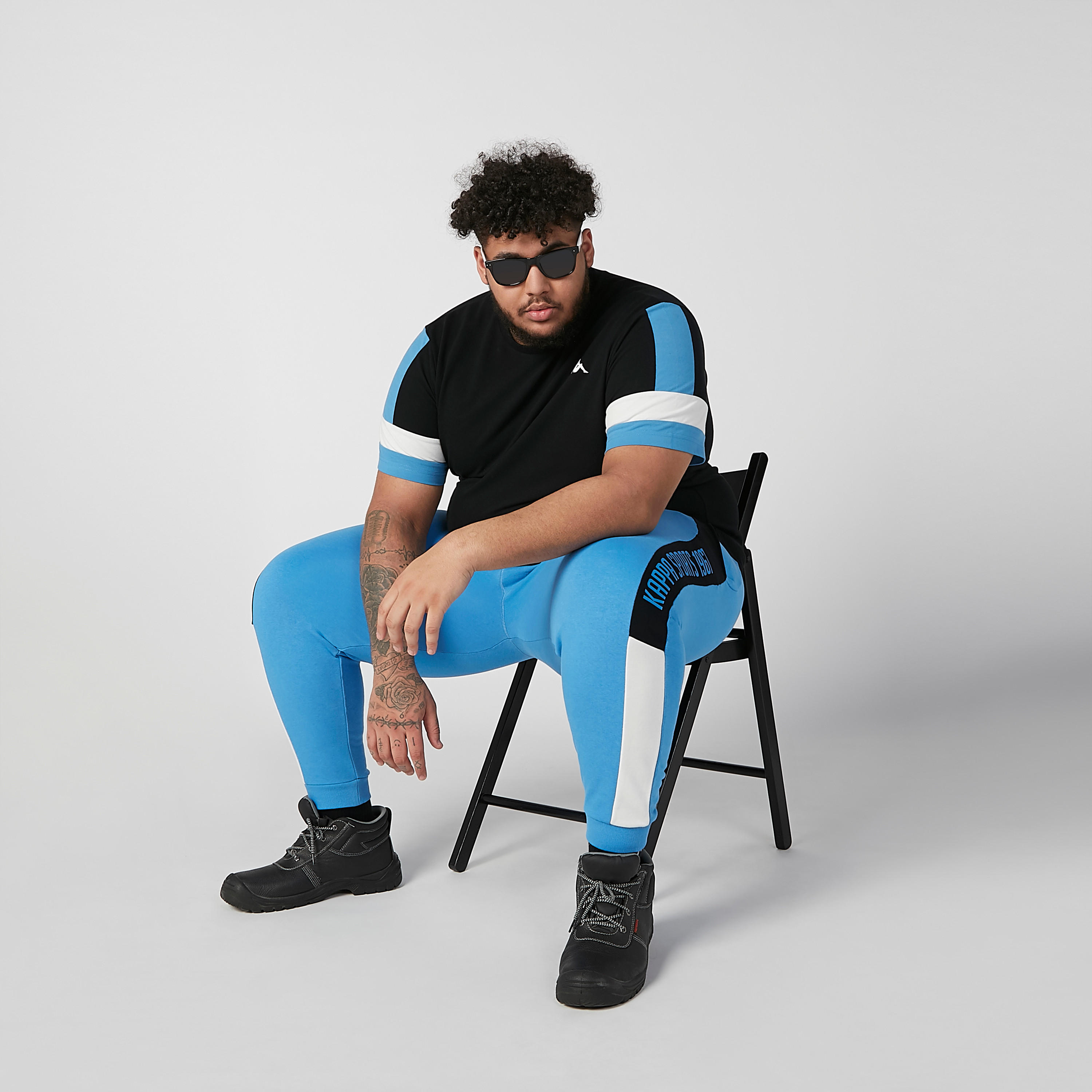 تيشيرت سليم بياقة مستديرة وأكمام وطبعات من كابا-men-clothing-sportswearandactivewear-tshirtsandpolos-image-3