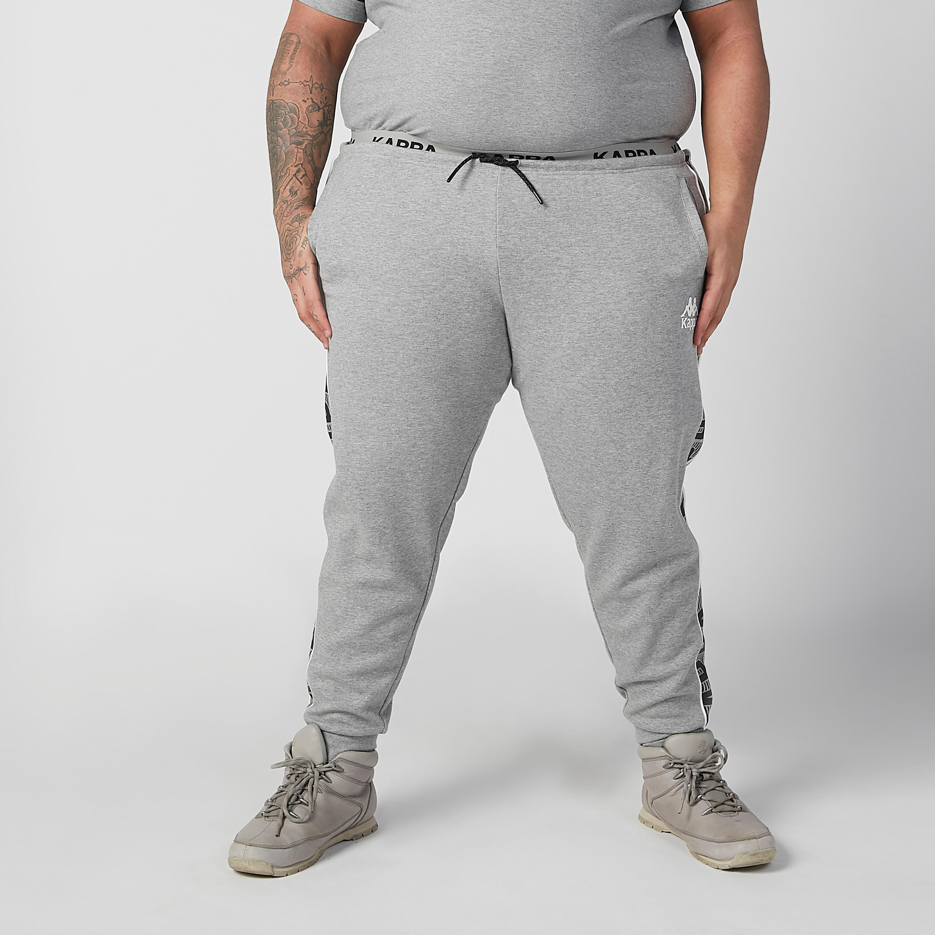 بنطلون رياضي سليم بأساور وخصر متوسط الارتفاع ورباط من كابا-men-clothing-bottoms-joggers-image-4