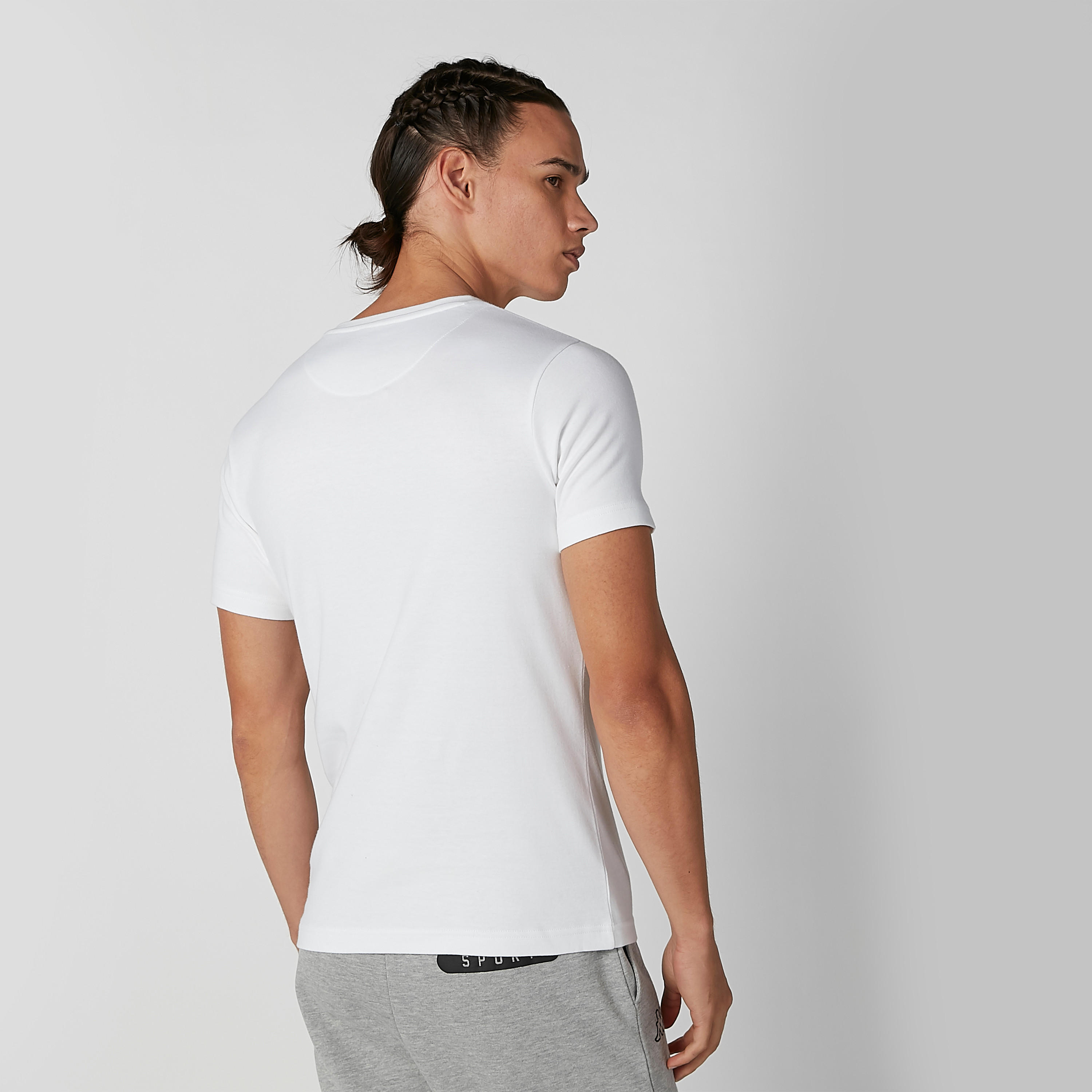 تيشيرت بياقة ضيّقة وأكمام قصيرة وطبعات من كابا-men-clothing-tshirtsandpolos-tshirts-image-4