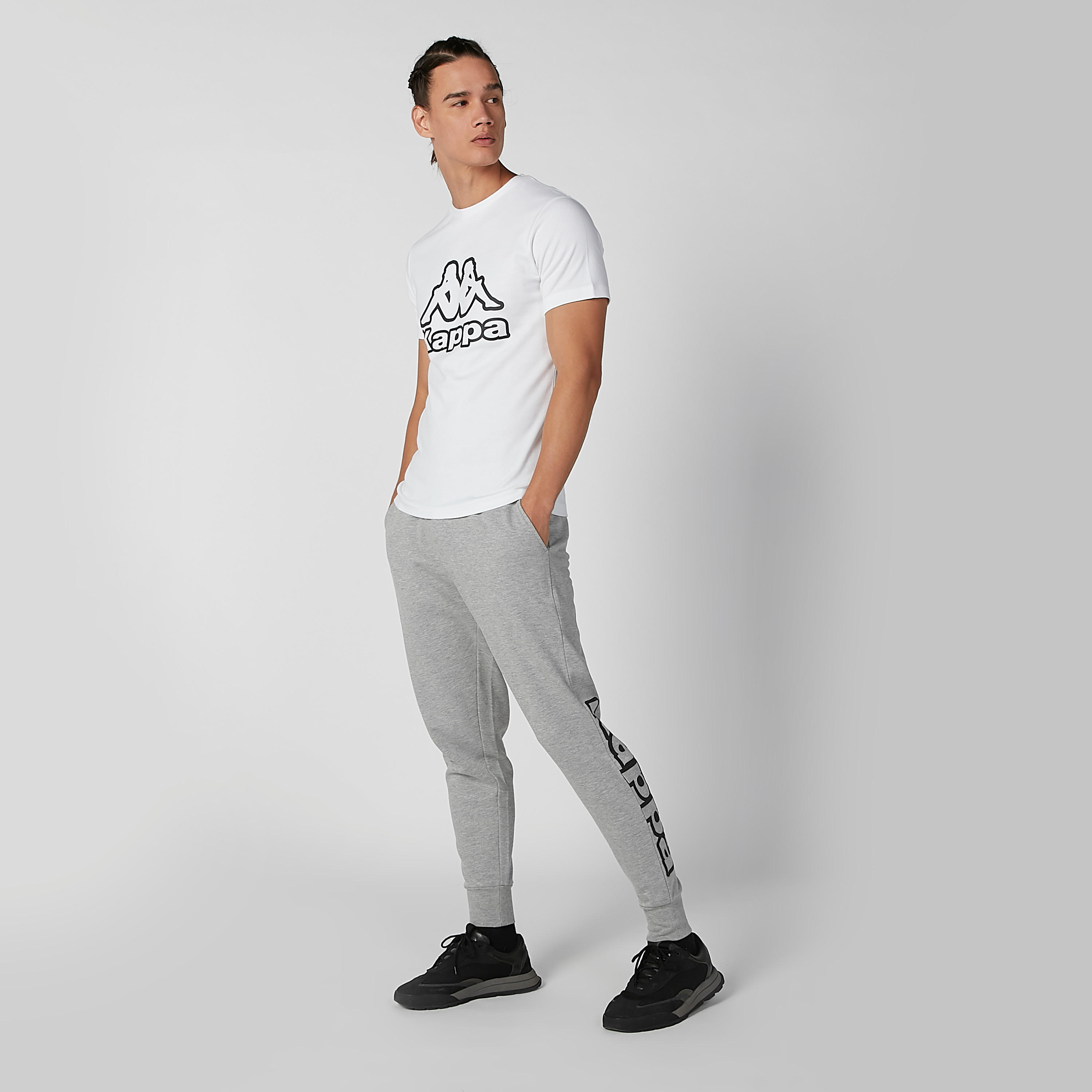 تيشيرت بياقة ضيّقة وأكمام قصيرة وطبعات من كابا-men-clothing-tshirtsandpolos-tshirts-image-5