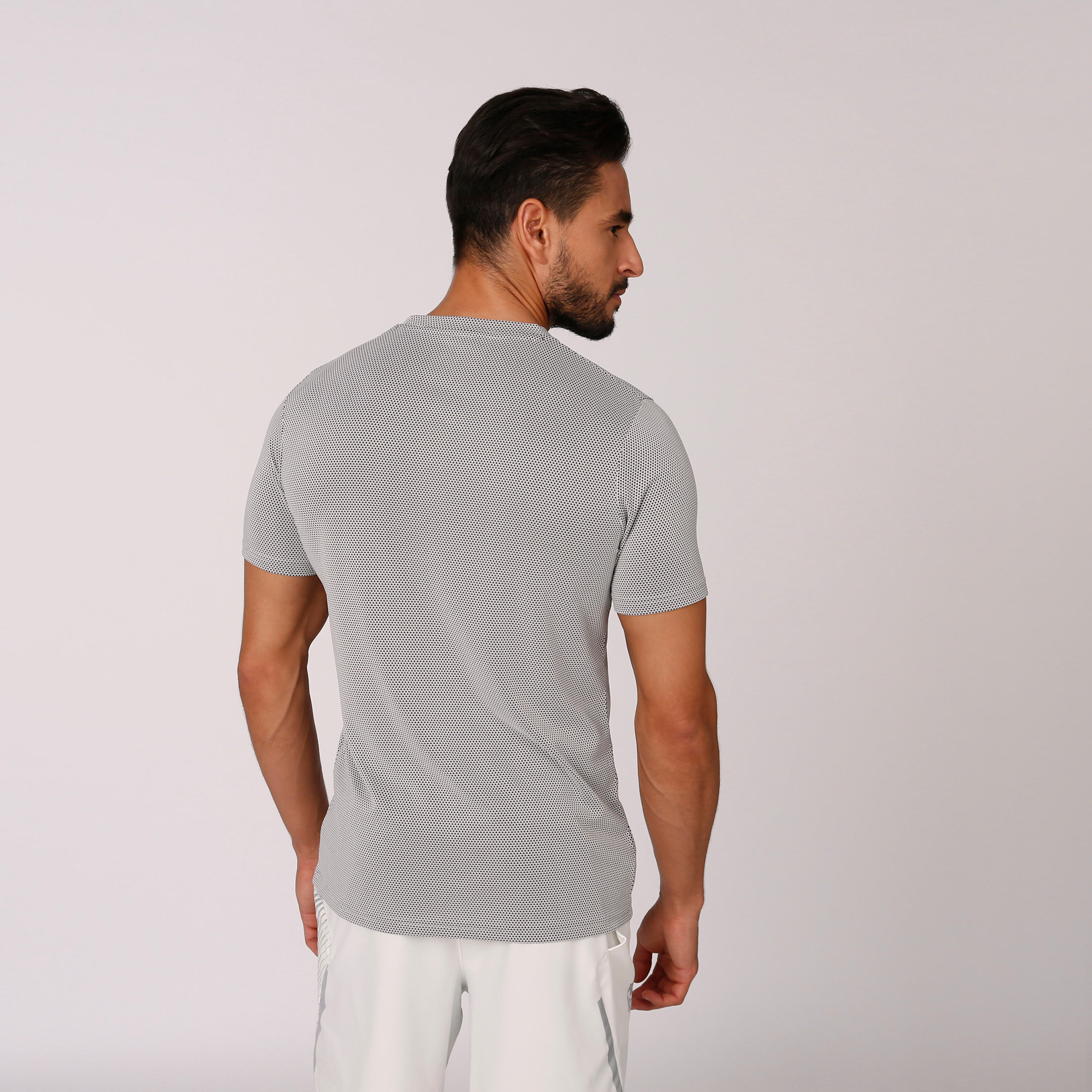 تيشيرت مثقّب بأكمام قصيرة من كابا-men-clothing-sportswearandactivewear-tshirtsandpolos-image-5