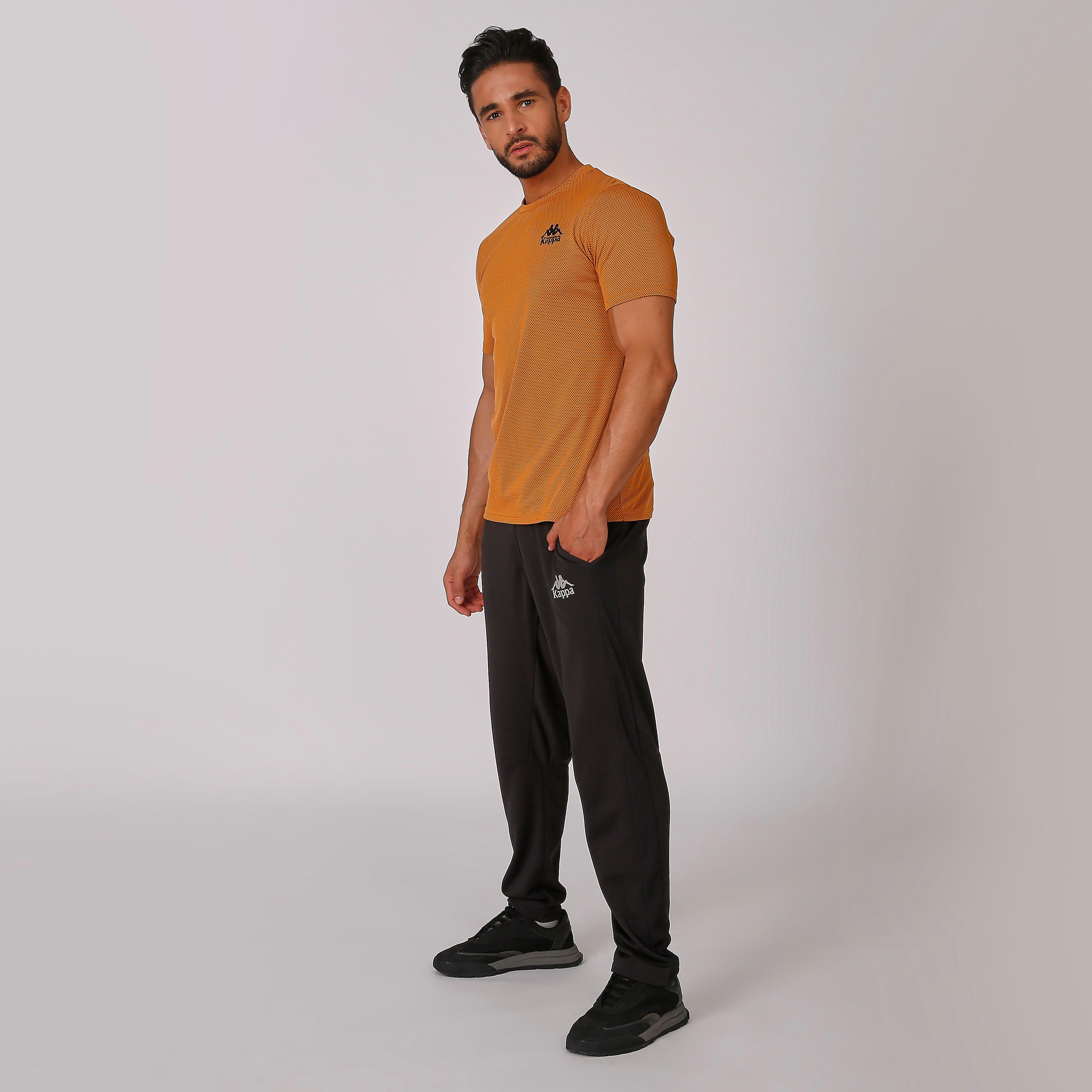 بنطلون رياضي مستدام سادة بخصر مطّاطي من كابا-men-clothing-sportswearandactivewear-bottoms-image-7
