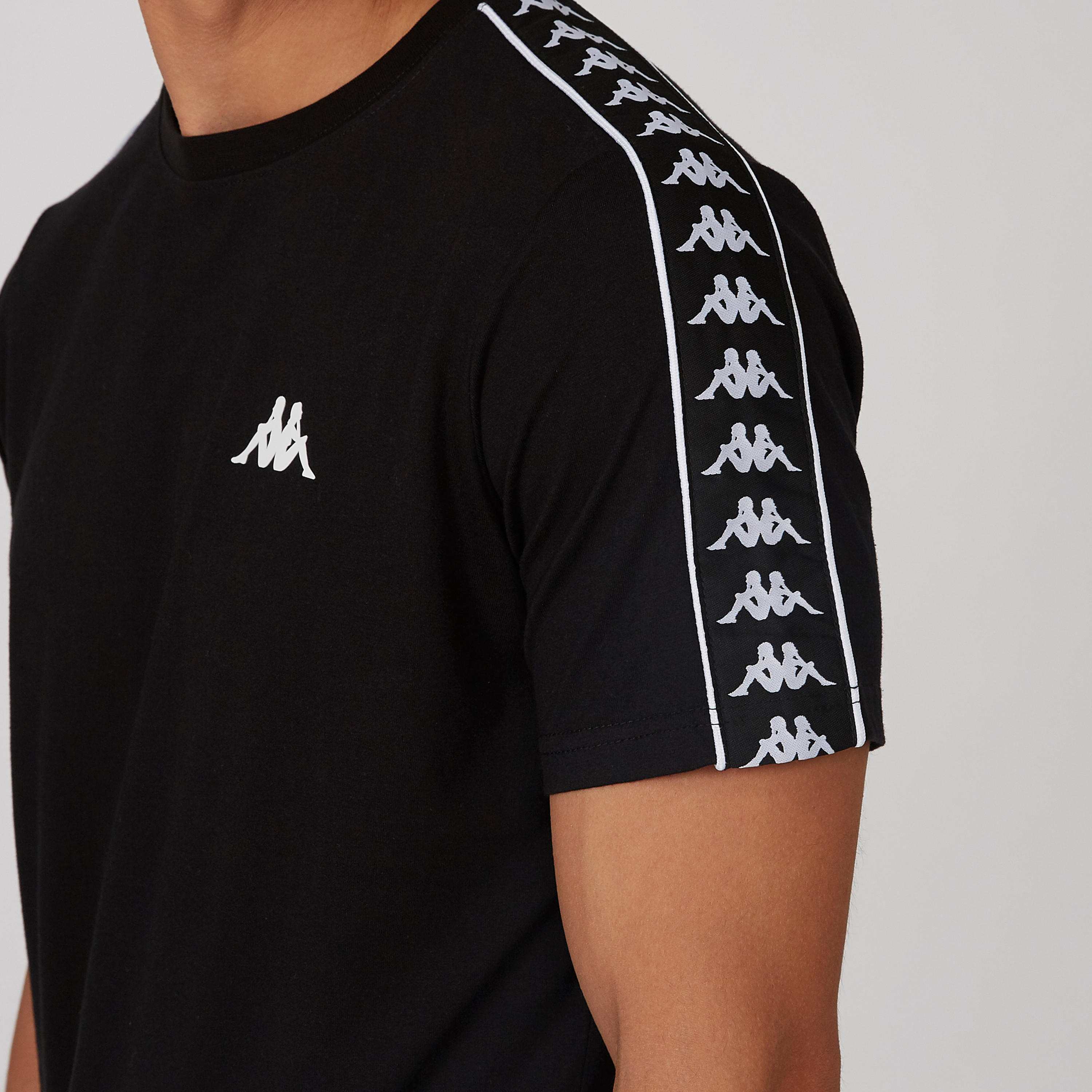 تيشيرت بياقة مستديرة وأكمام قصيرة وطبعات من كابا-men-clothing-tshirtsandpolos-tshirts-image-10