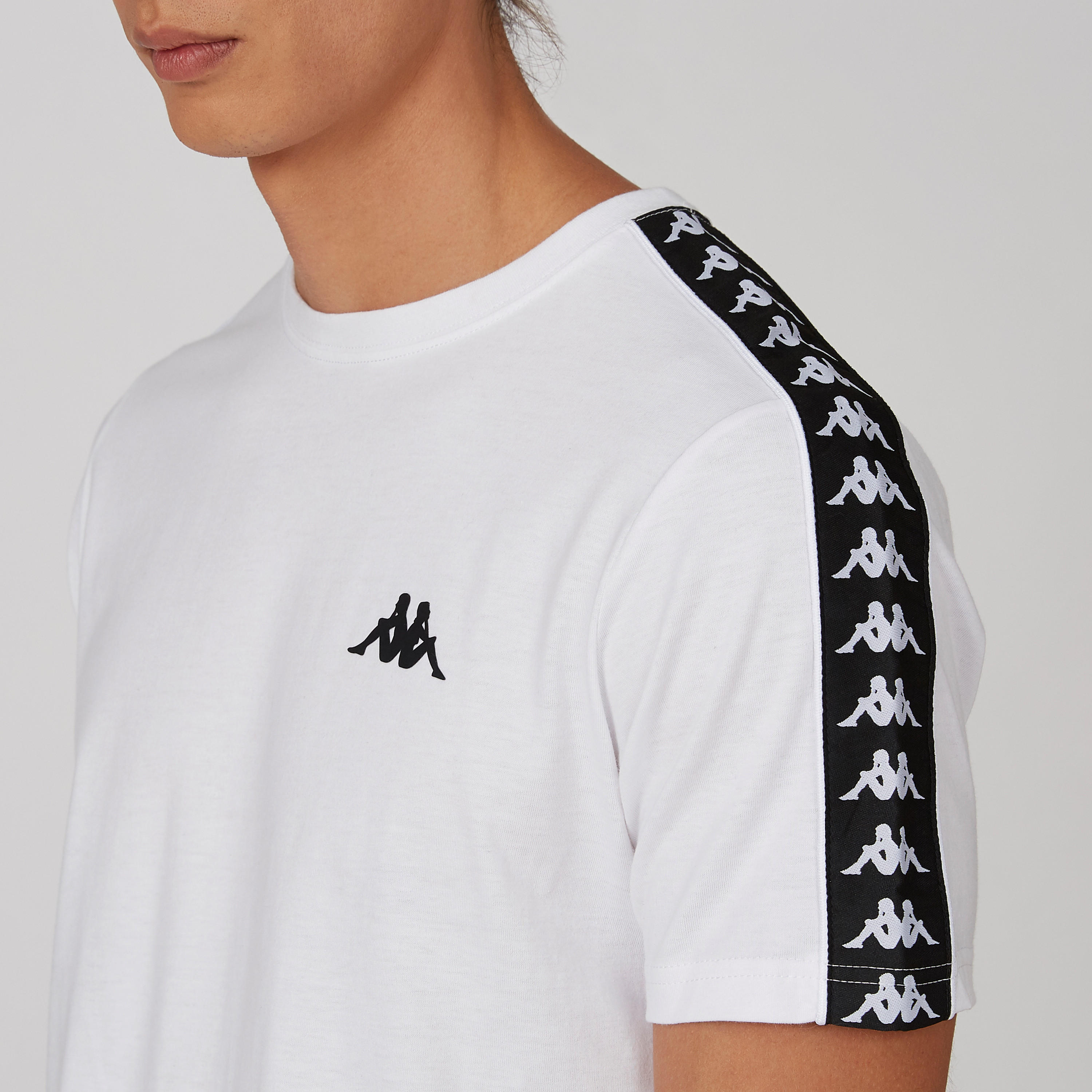تيشيرت بياقة مستديرة وأكمام قصيرة وطبعات من كابا-men-clothing-tshirtsandpolos-tshirts-image-14