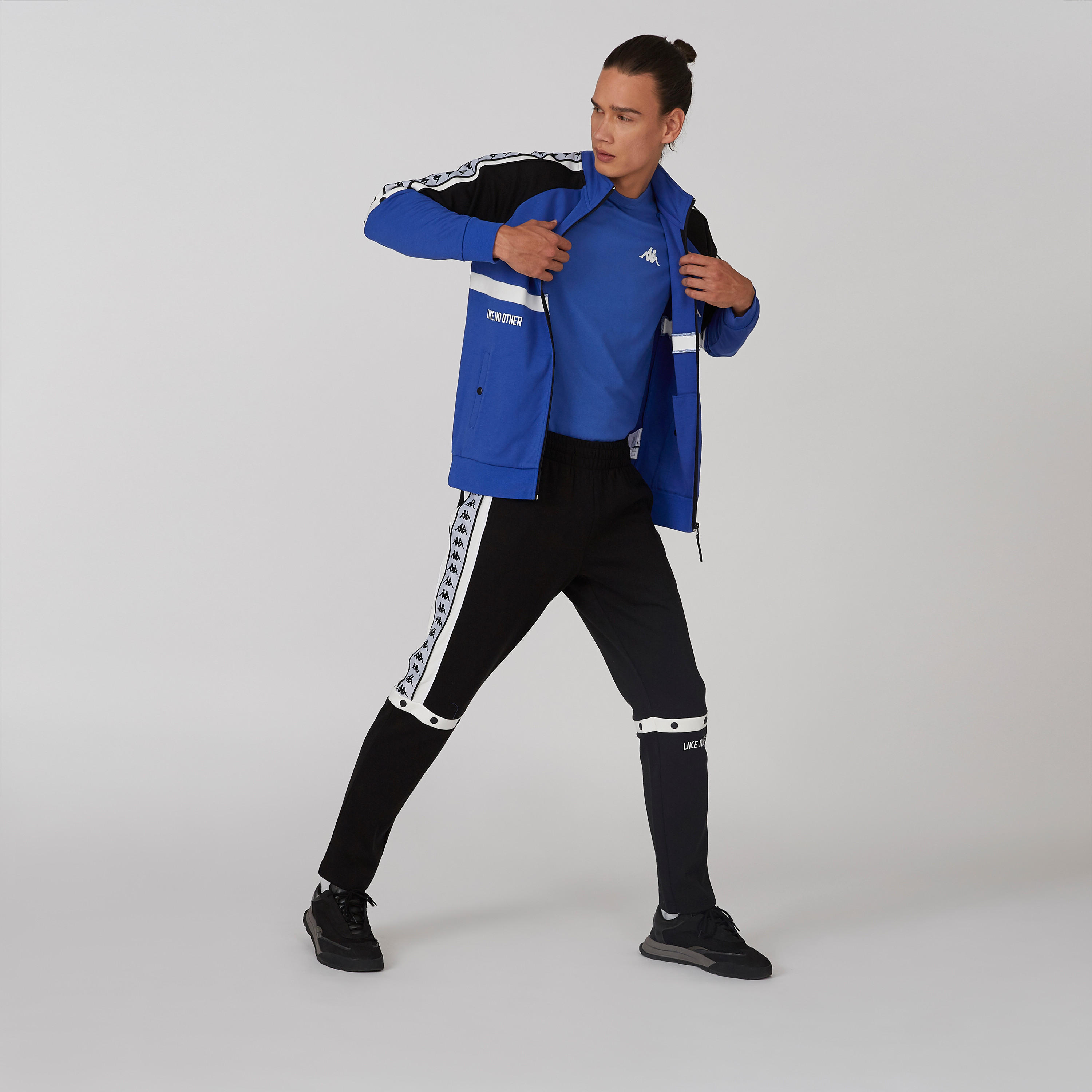 Kappa Printed Jacket with Long Sleeves and Zip Closure-men-clothing-jacketsandblazers-jackets-image-1