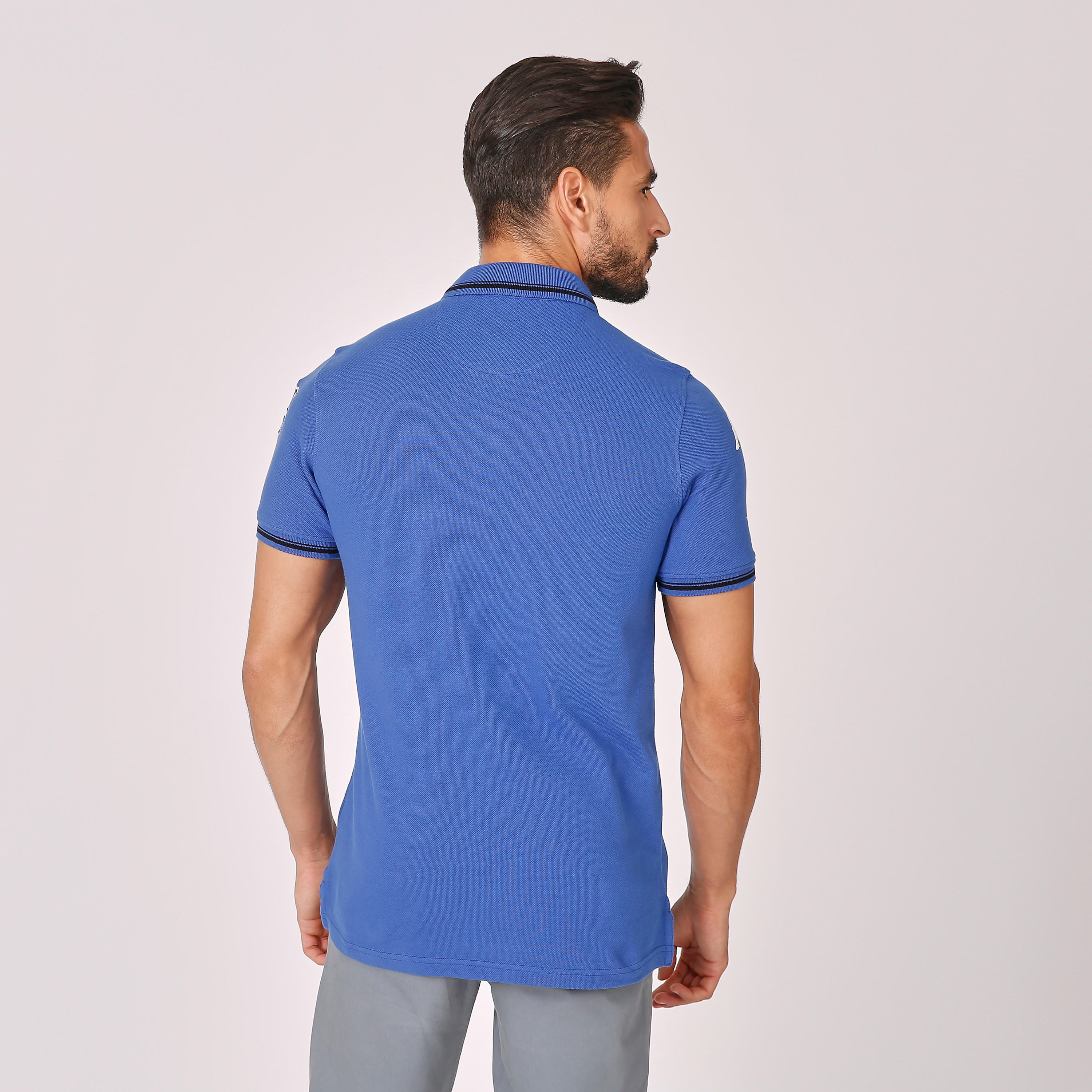 تيشيرت بولو بأكمام قصيرة وطبعات من كابا-men-clothing-sportswearandactivewear-tshirtsandpolos-image-3