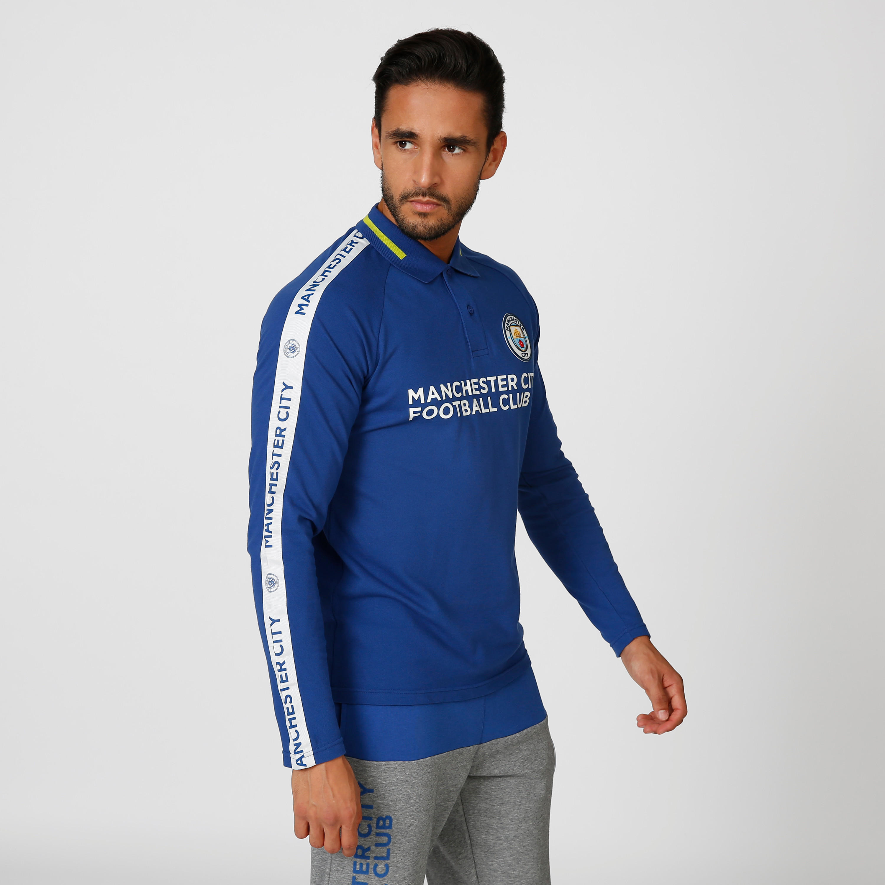 تيشيرت بولو بأكمام مغايرة وطبعات مانشستر سيتي-men-clothing-sportswearandactivewear-tshirtsandpolos-image-4