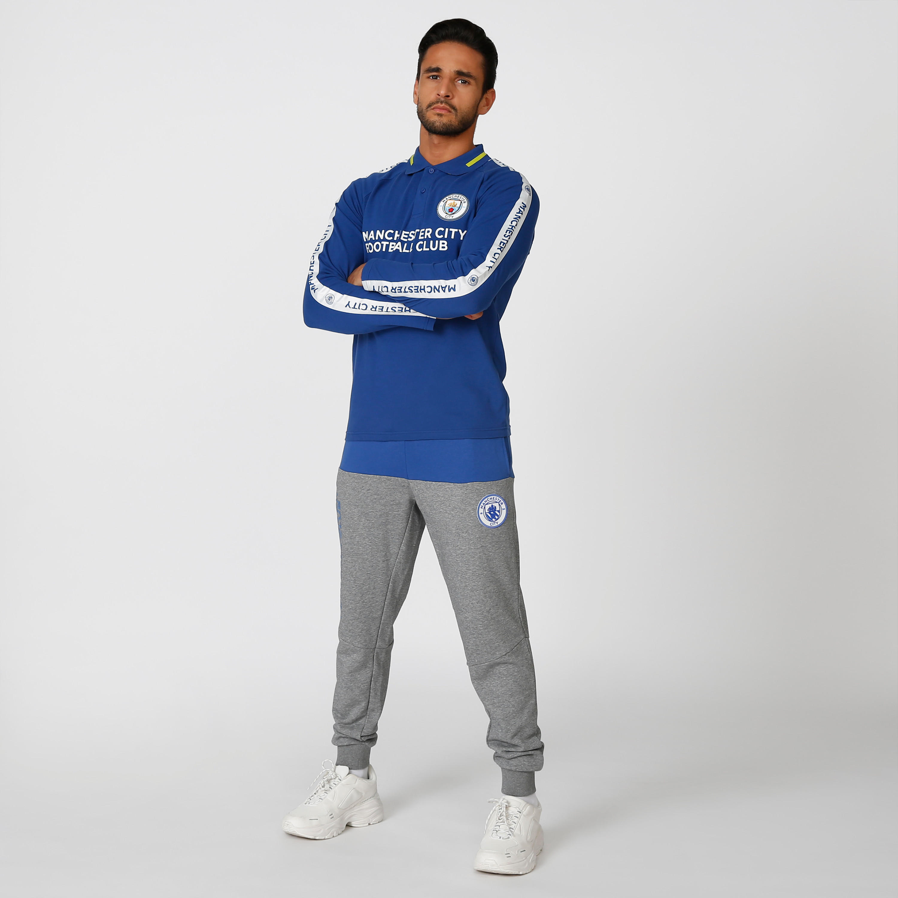 بنطلون رياضي بخصر مطّاطي وطبعات مانشستر سيتي-men-clothing-sportswearandactivewear-bottoms-image-2