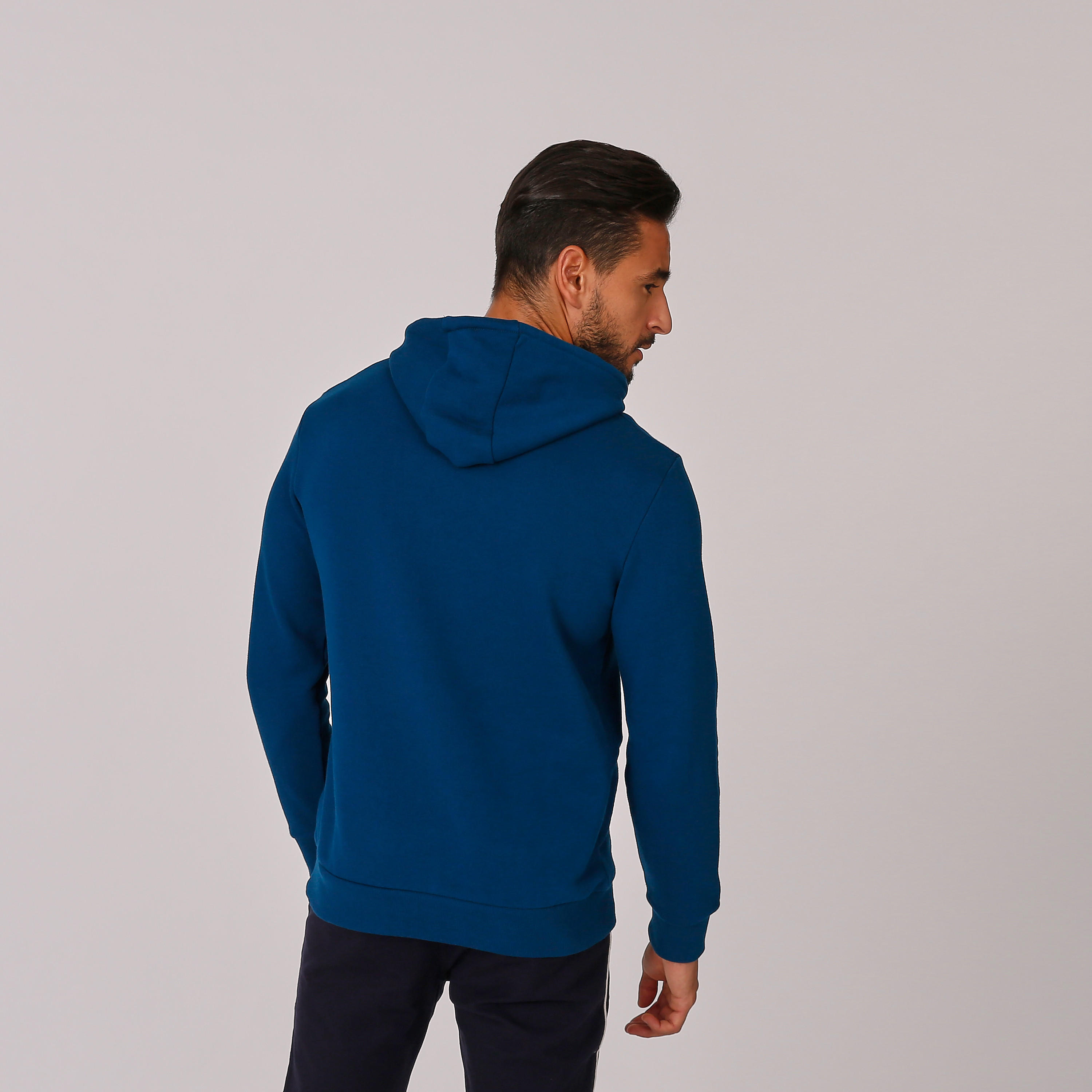 سويت شيرت بقبعة وجيوب كانجارو وطبعات من كابا-men-winterwear-hoodiesandsweatshirts-image-2