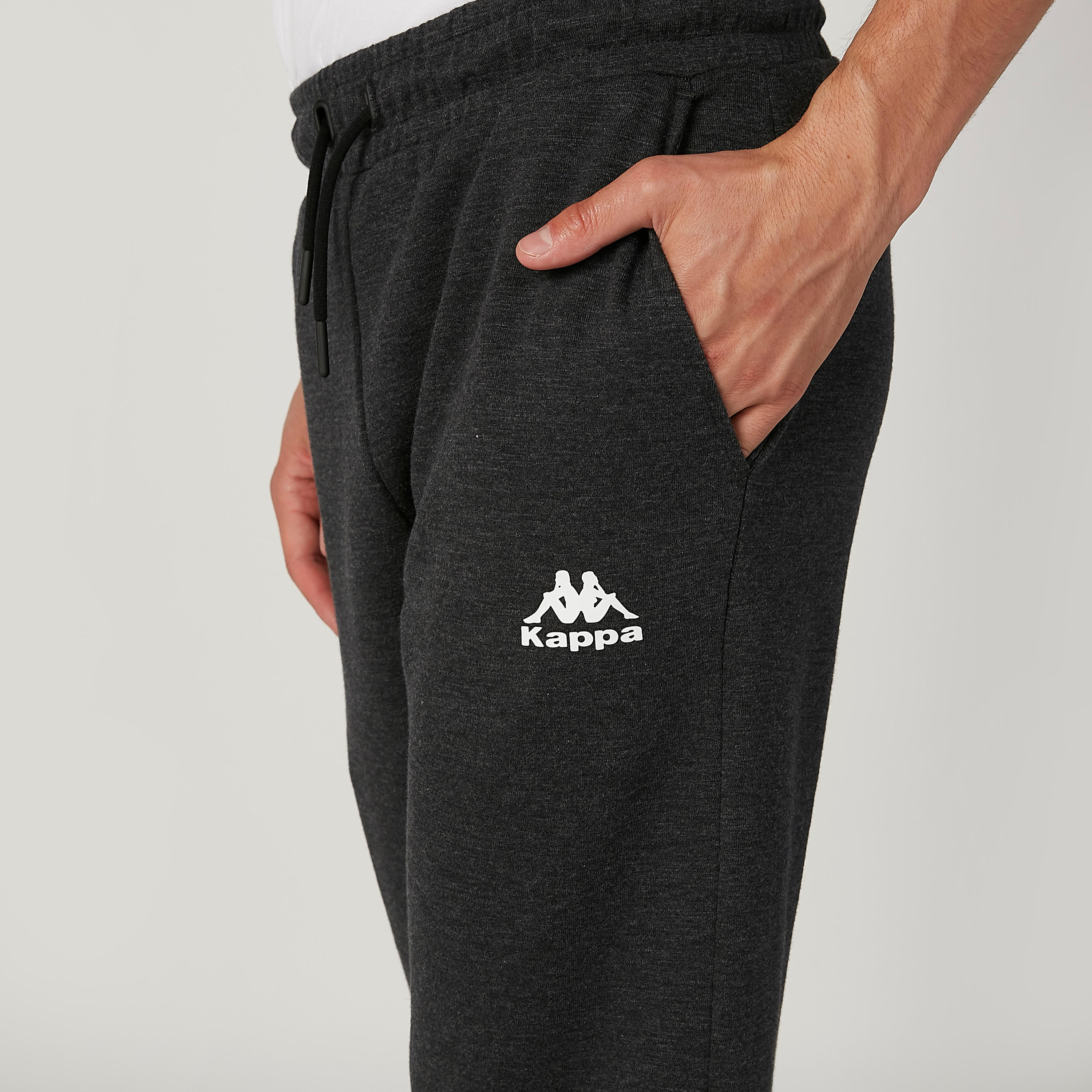 بنطال رياضي بخصر مطّاطي وجيوب من كابا-men-clothing-sportswearandactivewear-bottoms-image-3