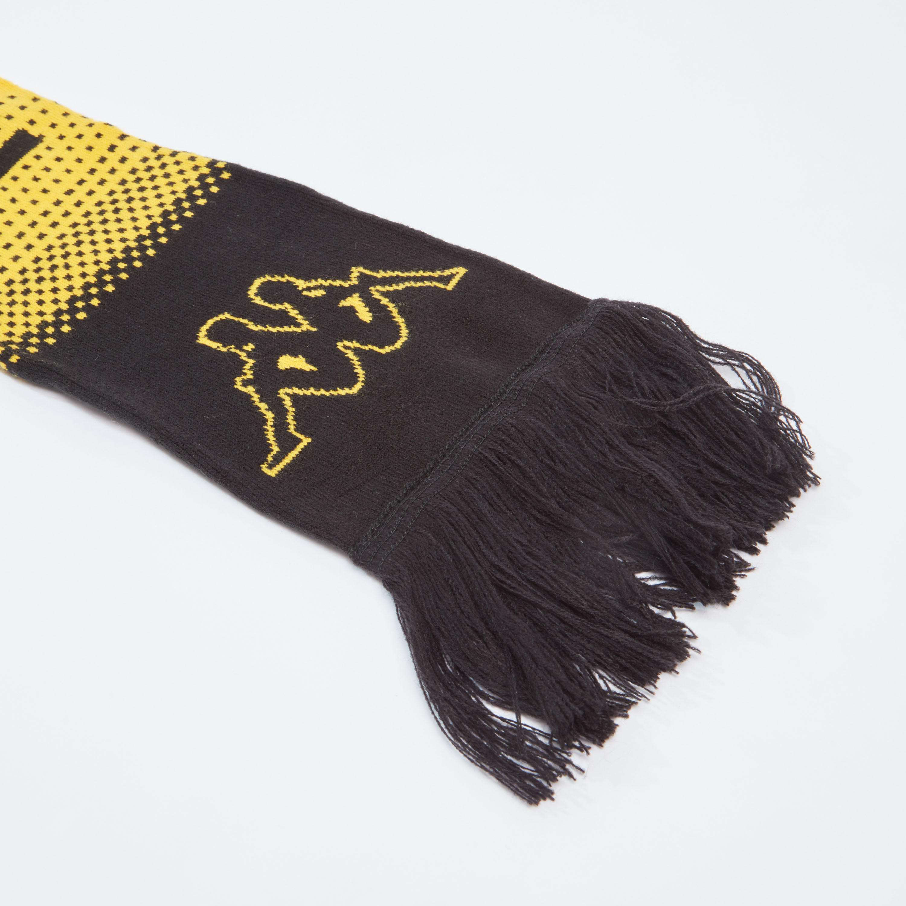 وشاح بشراشيب وطبعات من كابا-men-scarvesandgloves-image-1