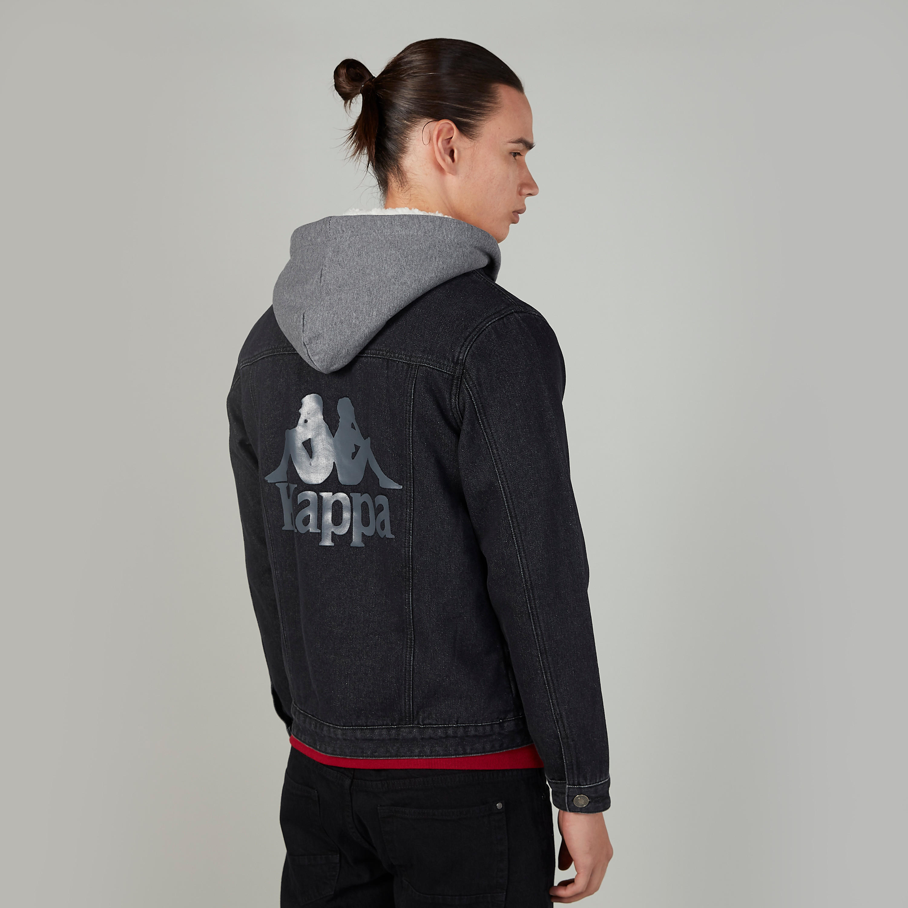 جاكيت دينم سادة بقبّعة وأكمام طويلة من كابا-men-clothing-jacketsandblazers-jackets-image-4