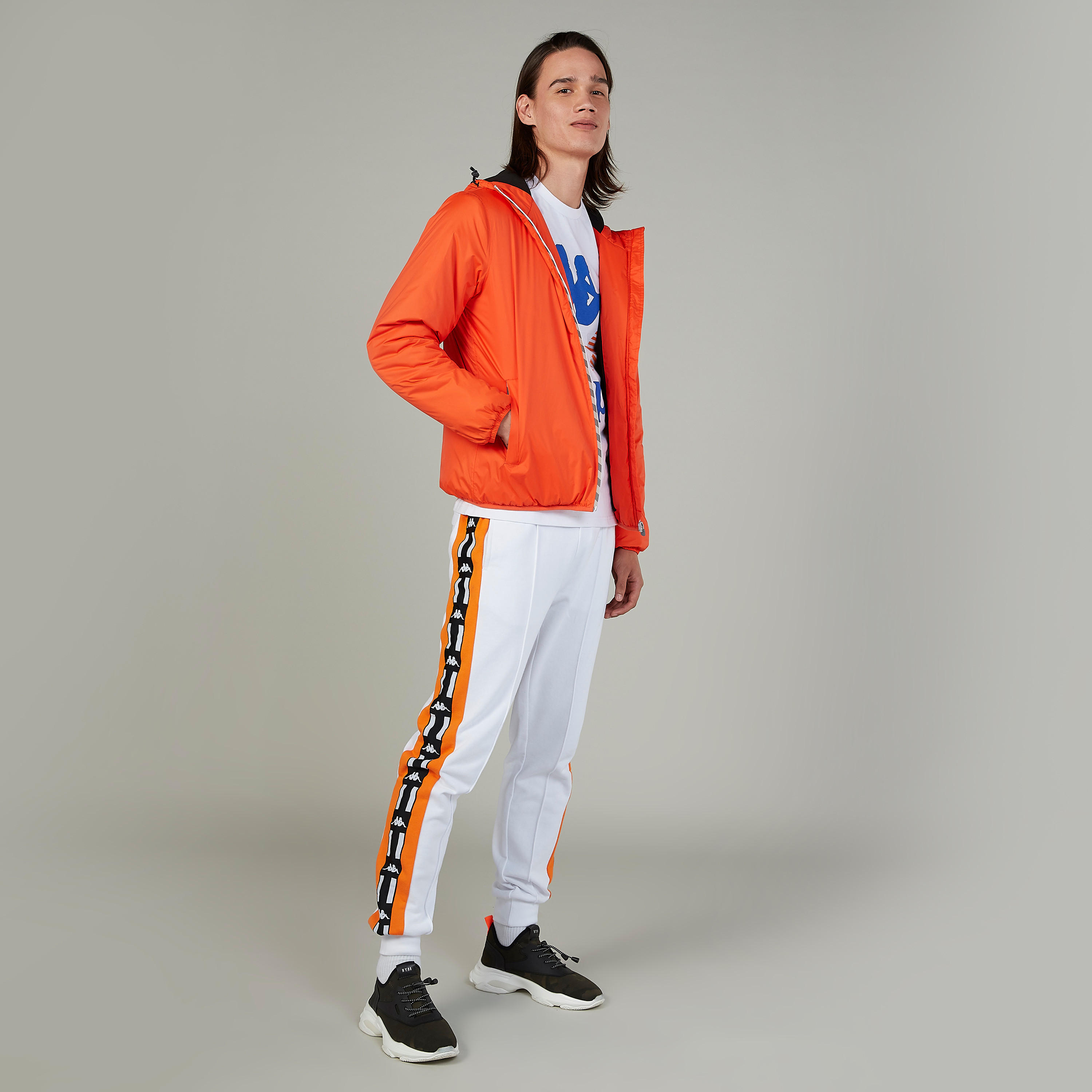 جاكيت بارز الملمس بقبّعة وأكمام طويلة من كابا-men-clothing-jacketsandblazers-jackets-image-2