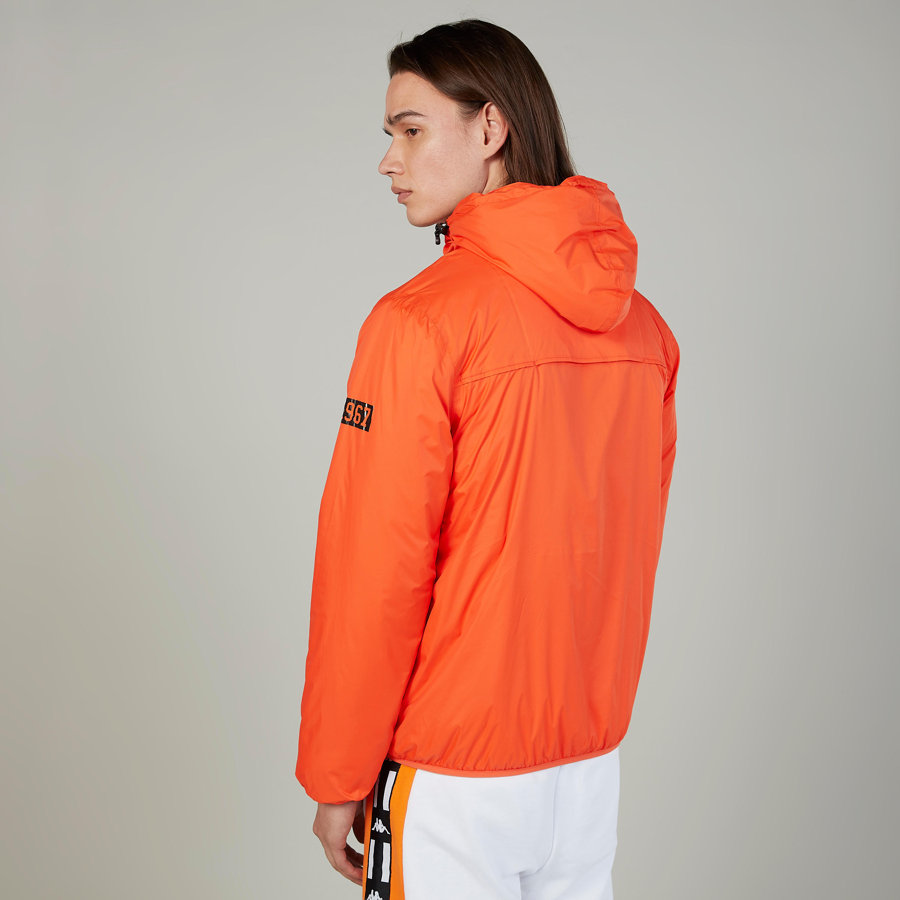 جاكيت بارز الملمس بقبّعة وأكمام طويلة من كابا-men-clothing-jacketsandblazers-jackets-image-4