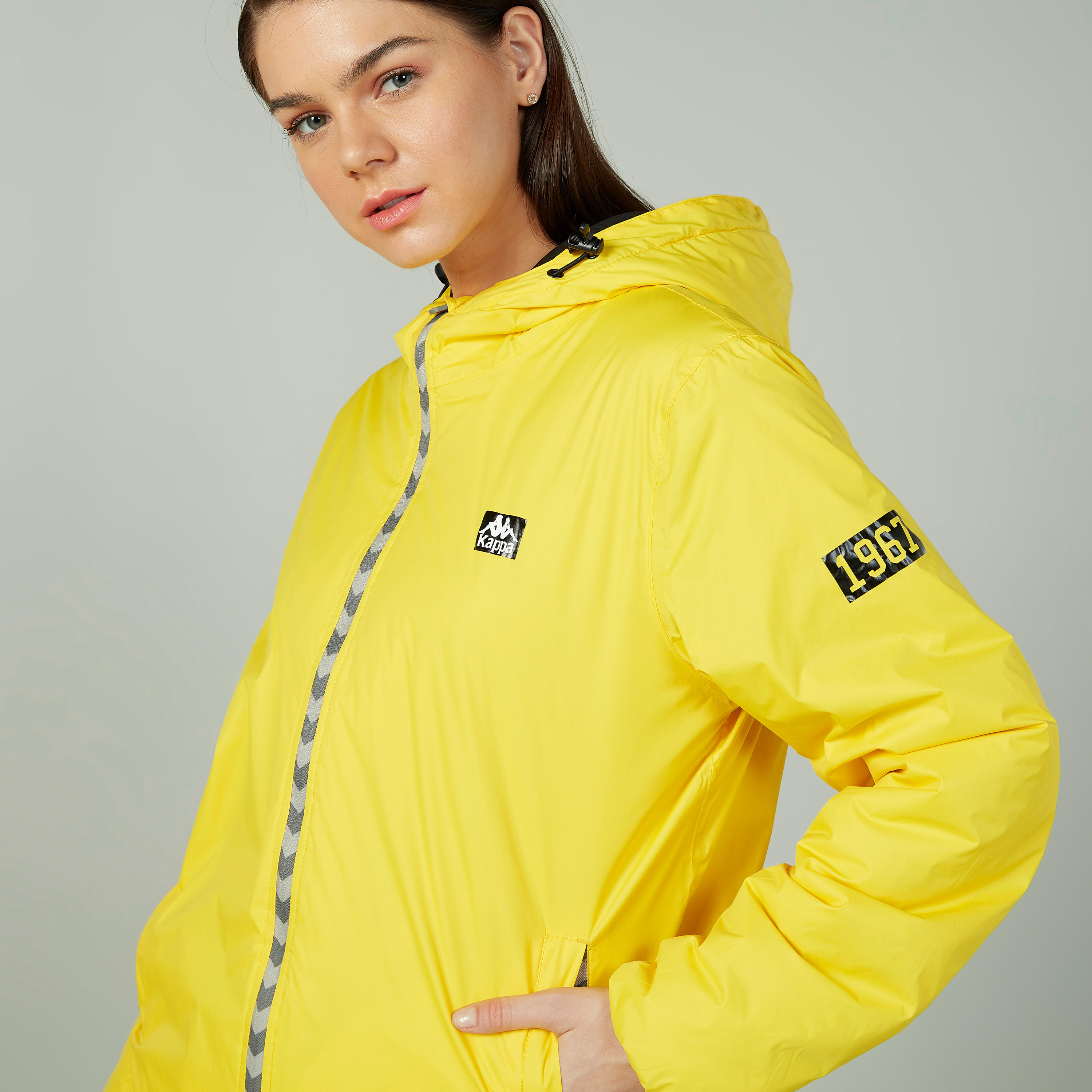 جاكيت بقبعة وأكمام طويلة وطبعات من كابا-women-winterwear-coatsandjackets-jackets-image-3