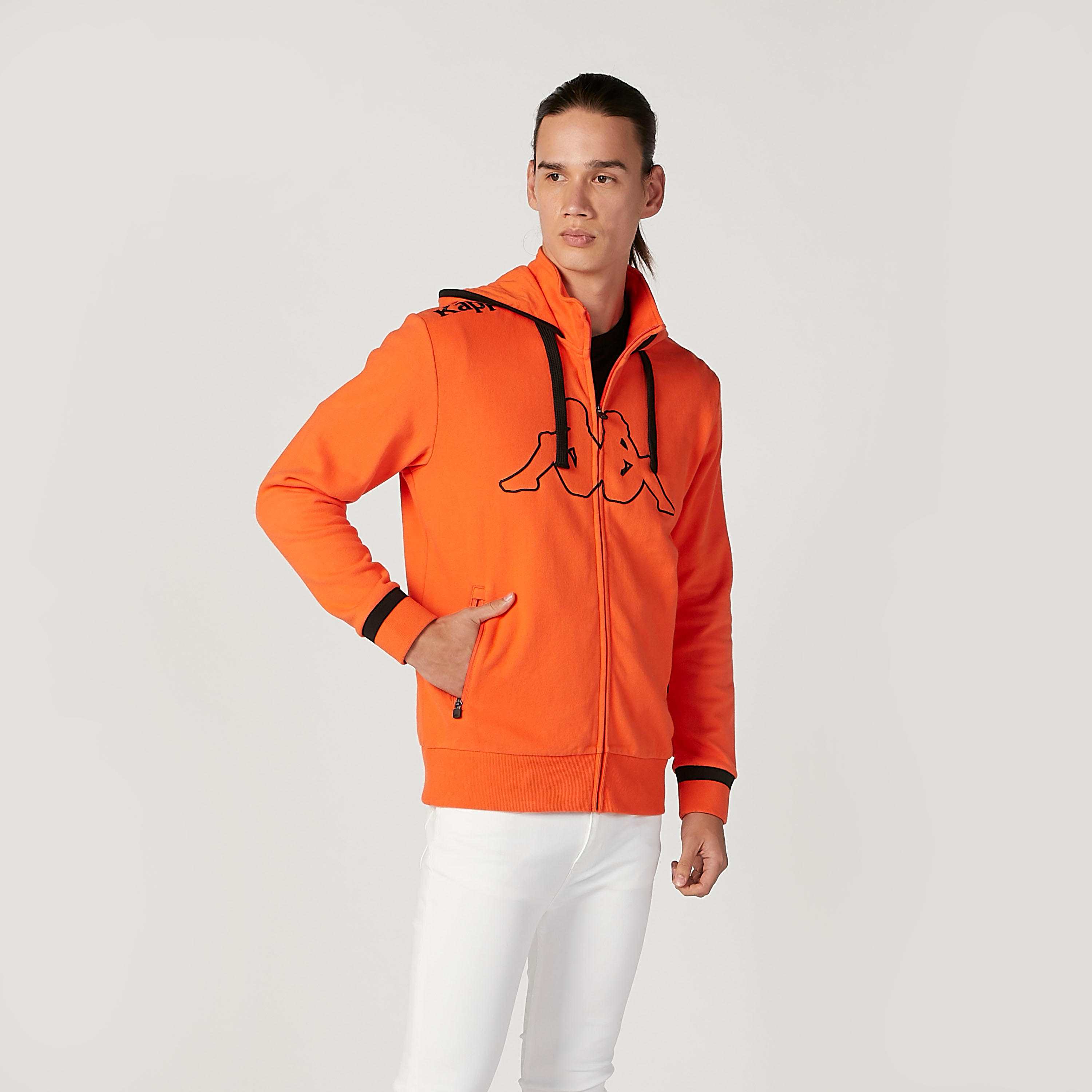 جاكيت بقبّعة وجيوب كنغر وطبعات  من كابا-men-clothing-jacketsandblazers-jackets-image-1