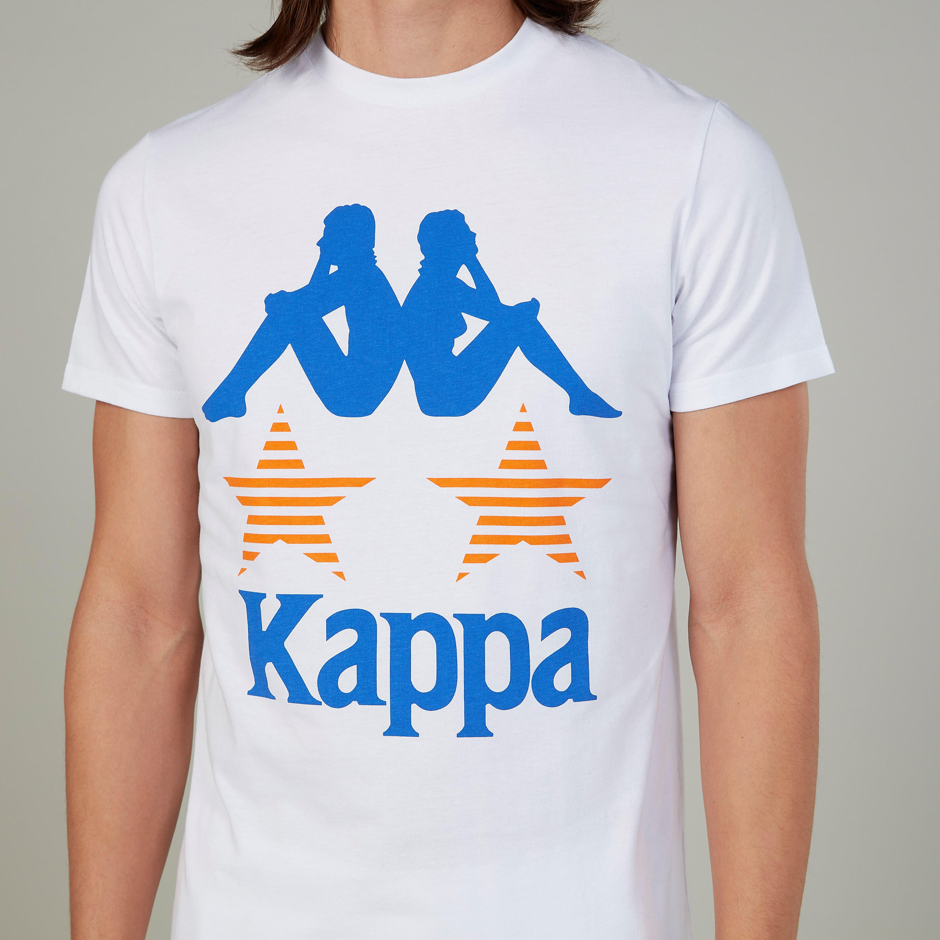 تيشيرت بياقة ضيّقة وأكمام قصيرة وطبعات من كابا-men-clothing-sportswearandactivewear-tshirtsandpolos-image-3
