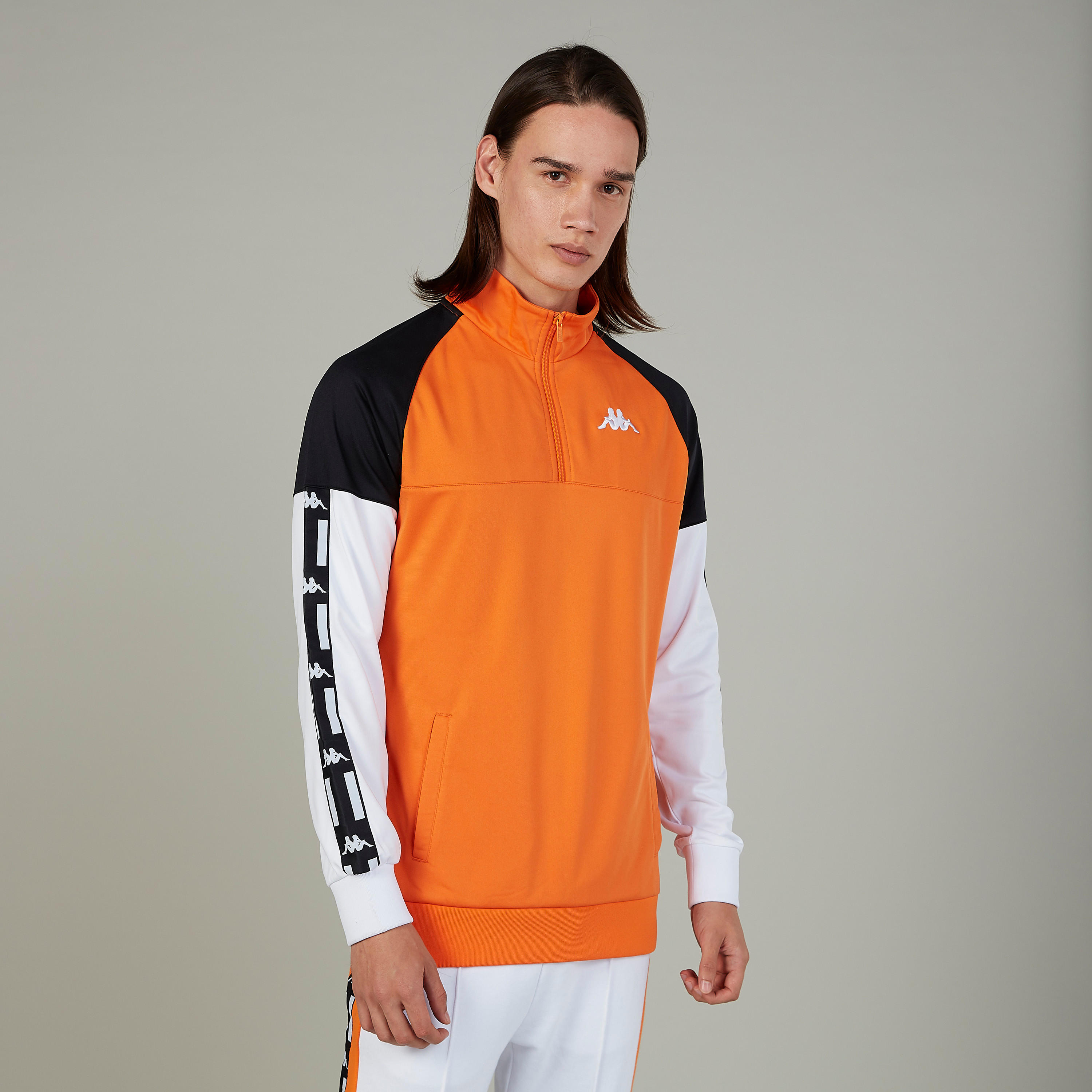 جاكيت بأكمام طويلة وشريطة وطبعات من كابا-men-clothing-jacketsandblazers-jackets-image-1