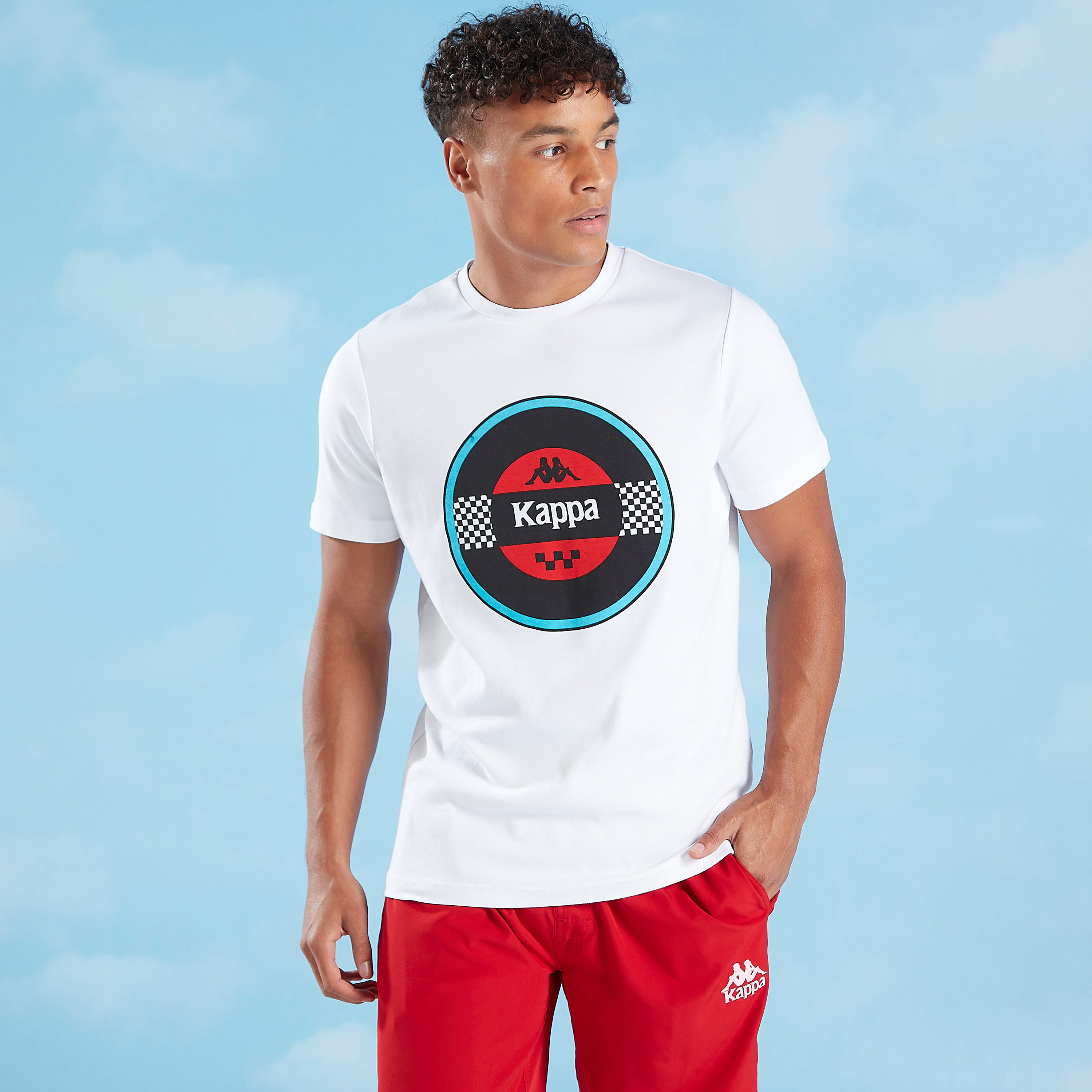 تيشيرت بأكمام قصيرة وطبعات جرافيك من كابا-men-clothing-sportswearandactivewear-tshirtsandpolos-image-2