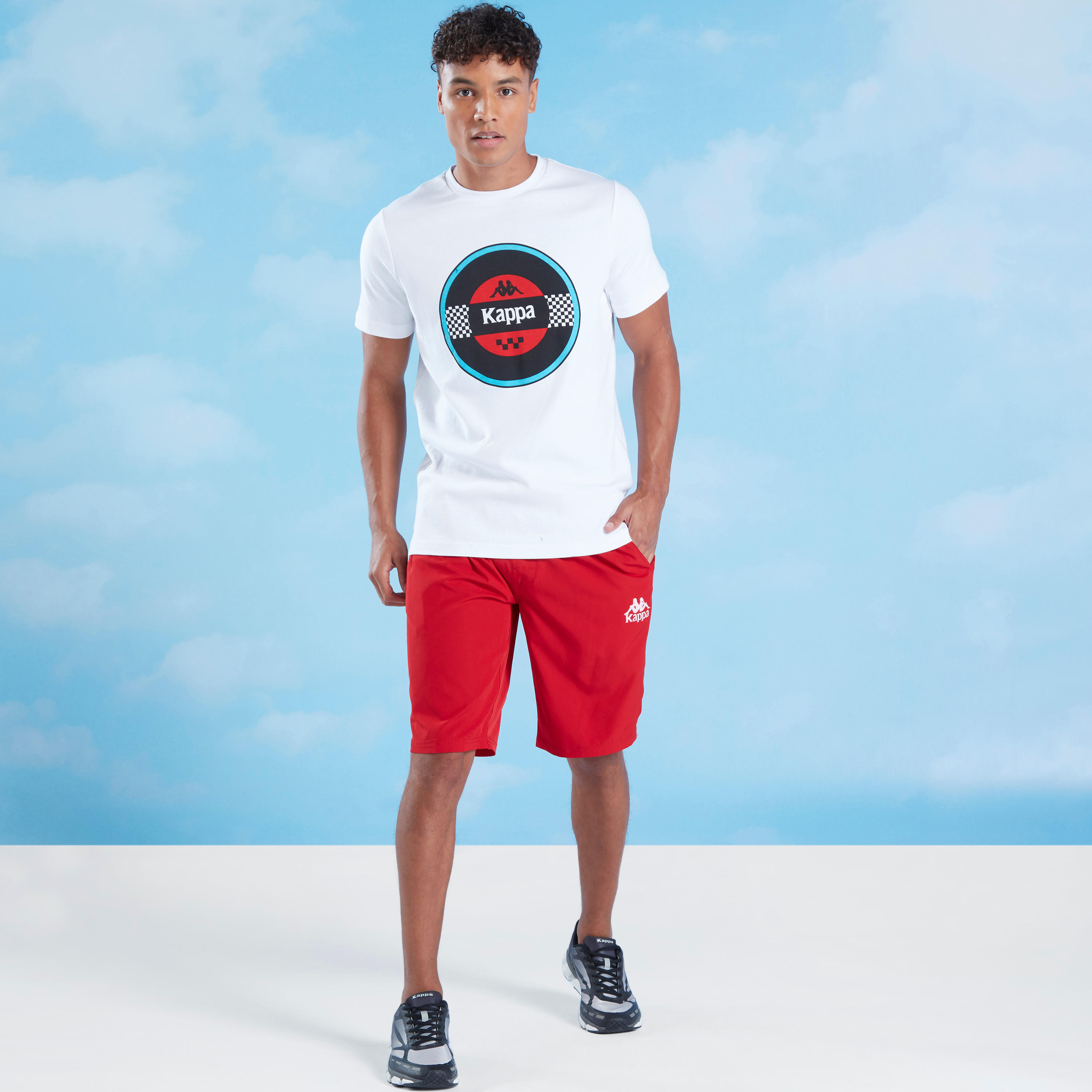 تيشيرت بأكمام قصيرة وطبعات جرافيك من كابا-men-clothing-sportswearandactivewear-tshirtsandpolos-image-3