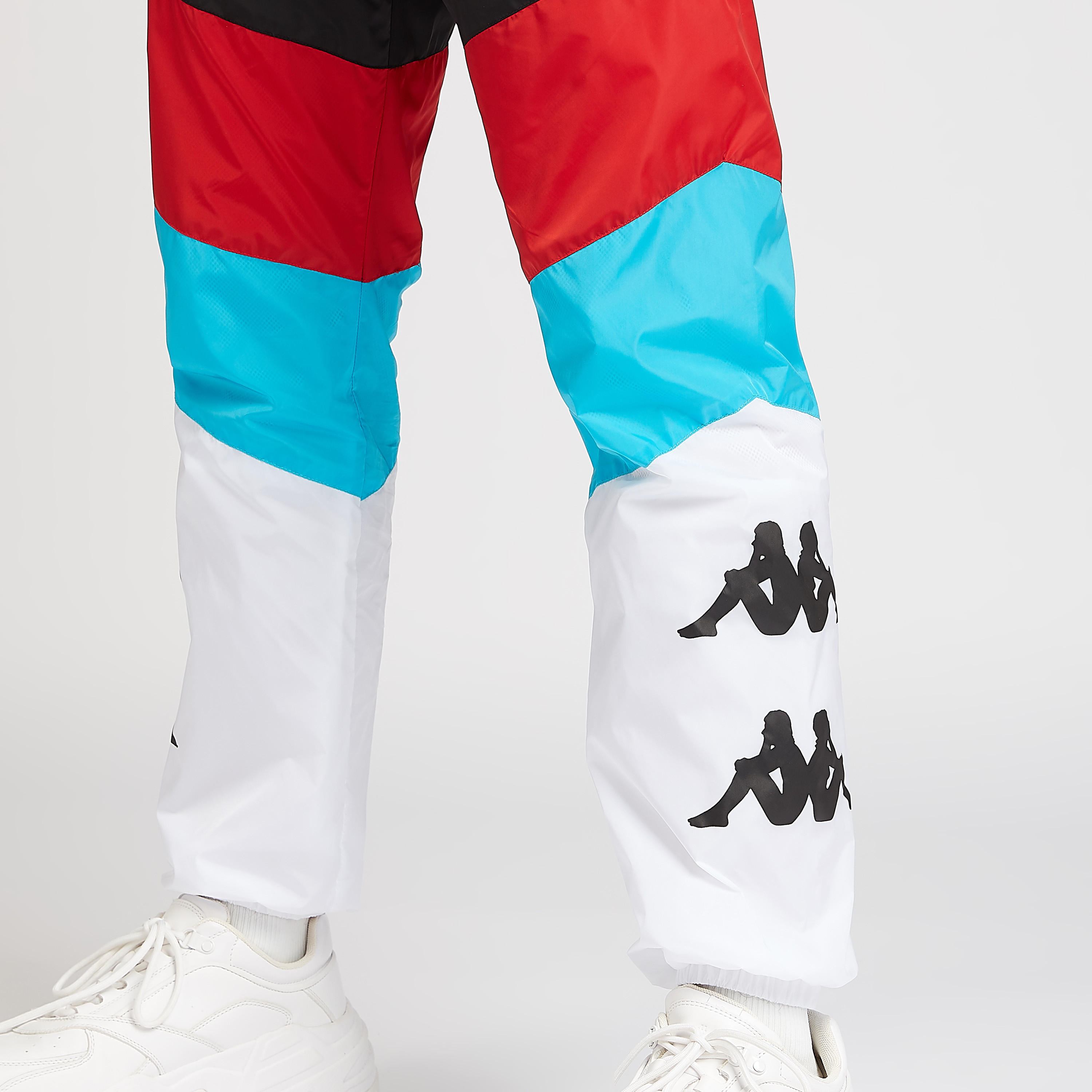 بنطلون رياضي قوالب ملوّنة بتفاصيل طبعات شعار من كابا-men-clothing-sportswearandactivewear-bottoms-image-5