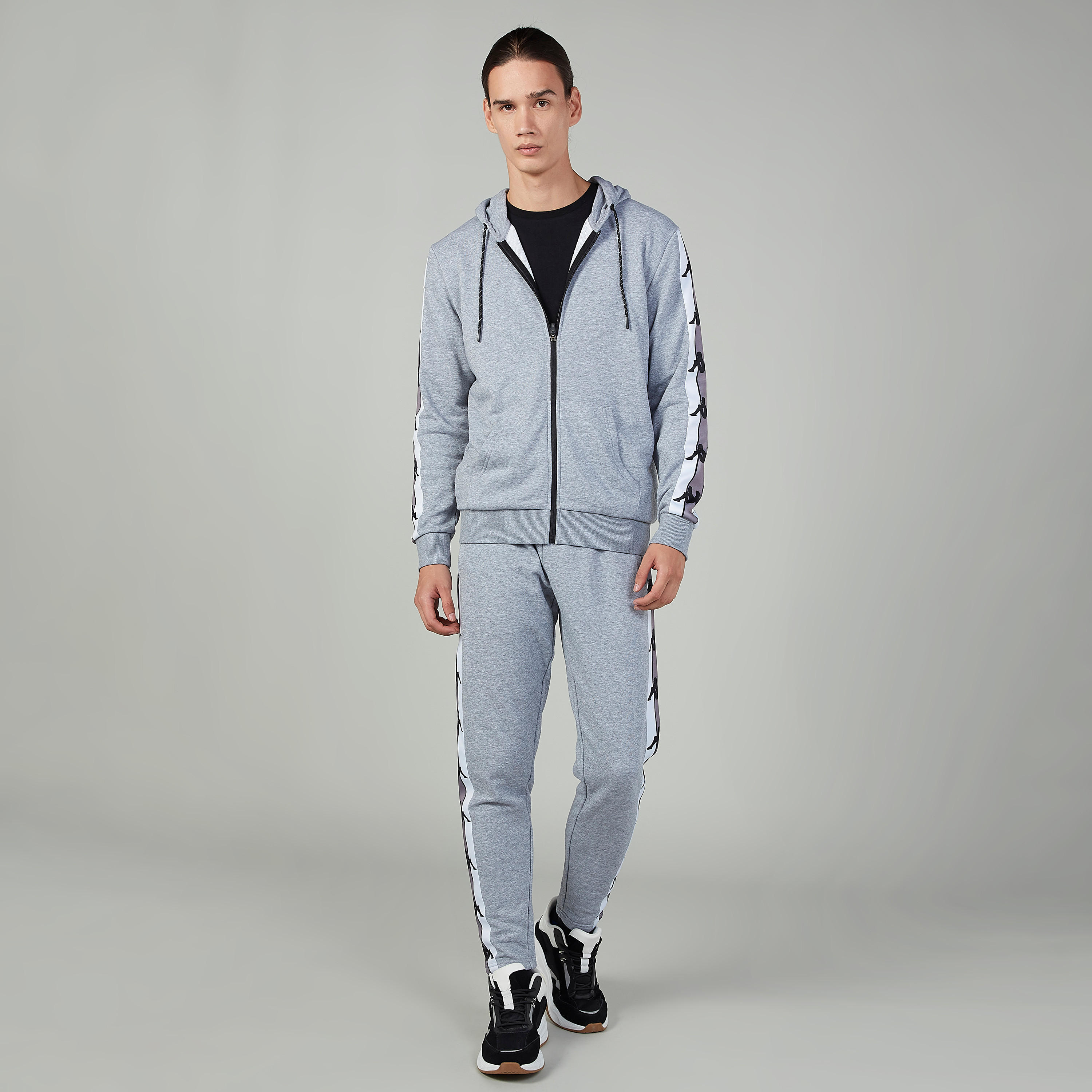 بنطال طويل بجيوب وشريطة من كابا-men-clothing-sportswearandactivewear-bottoms-image-2