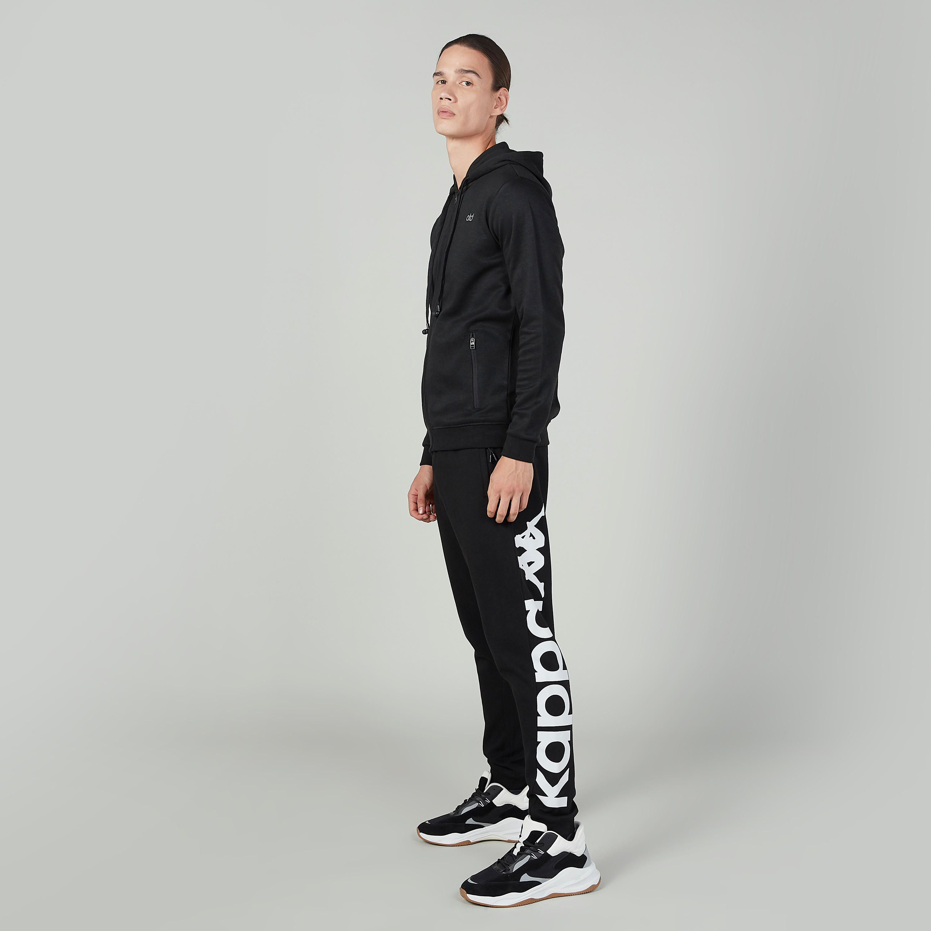 بنطلون رياضي برباط وجيوب وطبعات من كابا-men-clothing-bottoms-trousersandchinos-trousers-image-2