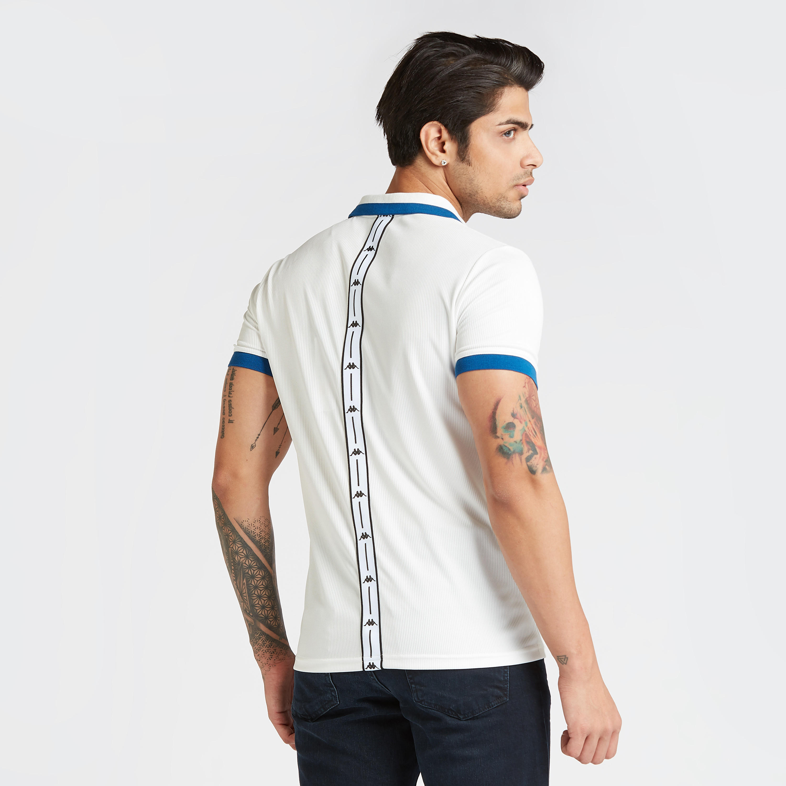 تيشيرت بولو بأكمام قصيرة وطبعات من كابا-men-clothing-sportswearandactivewear-tshirtsandpolos-image-4