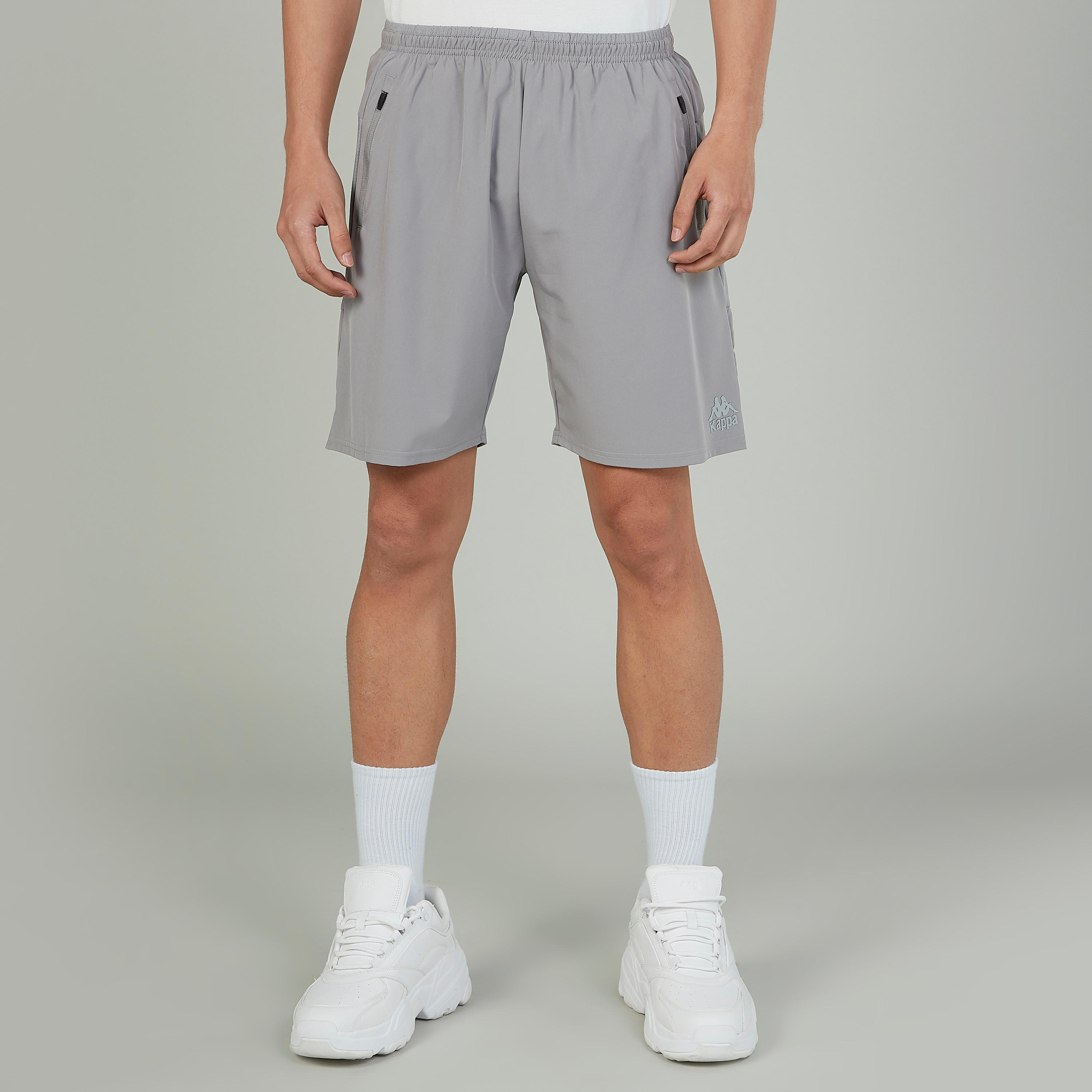 شورت بخصر مطاطي من كابا-men-clothing-sportswearandactivewear-bottoms-image-1